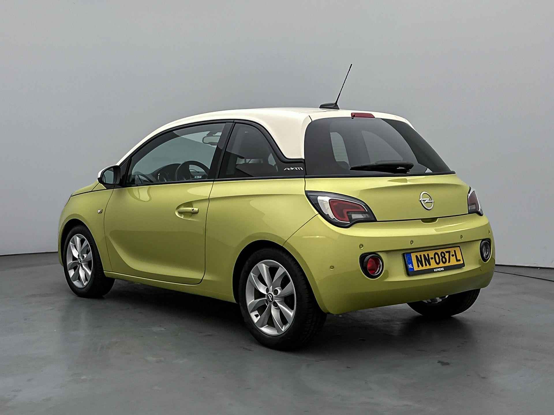 Opel ADAM Jam Favourite 90 pk | Navigatie | Parkeersensoren Voor en Achter | Airco | Cruise Control | Voorstoelen Verwarmd | Lederen Stuurwiel Verwarmd | Dodehoek Detectie | Start/Stop Systeem | 16" Lichtmetalen Velgen | Apple Carplay/Android Auto | - 7/37