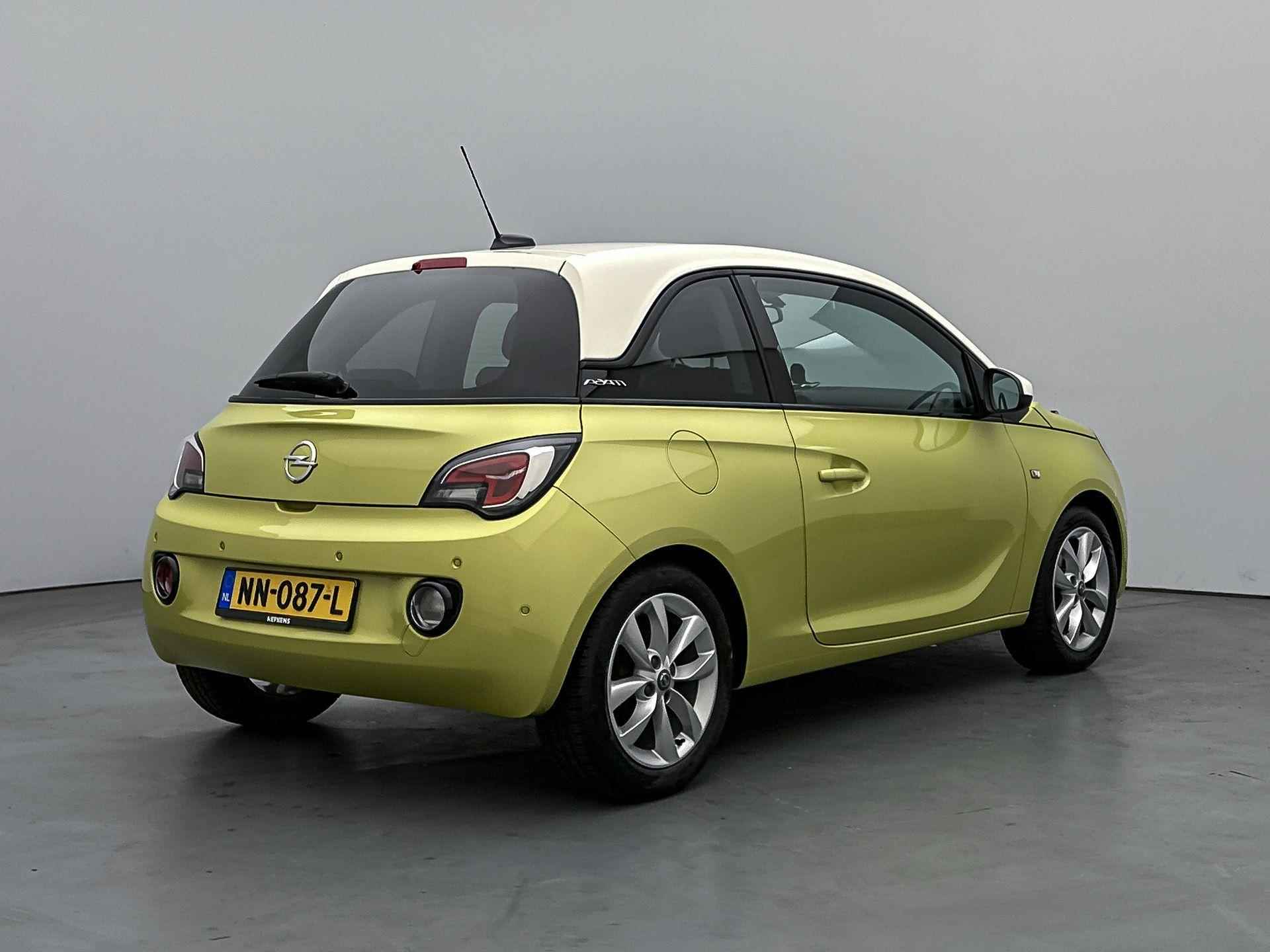 Opel ADAM Jam Favourite 90 pk | Navigatie | Parkeersensoren Voor en Achter | Airco | Cruise Control | Voorstoelen Verwarmd | Lederen Stuurwiel Verwarmd | Dodehoek Detectie | Start/Stop Systeem | 16" Lichtmetalen Velgen | Apple Carplay/Android Auto | - 9/37