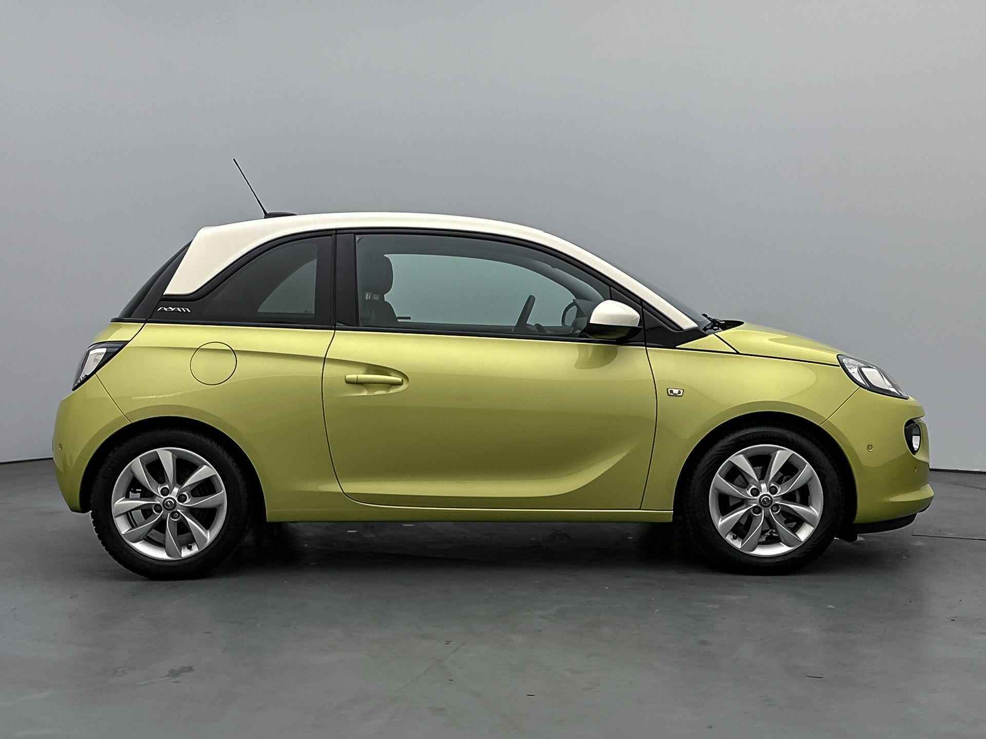 Opel ADAM Jam Favourite 90 pk | Navigatie | Parkeersensoren Voor en Achter | Airco | Cruise Control | Voorstoelen Verwarmd | Lederen Stuurwiel Verwarmd | Dodehoek Detectie | Start/Stop Systeem | 16" Lichtmetalen Velgen | Apple Carplay/Android Auto | - 10/37