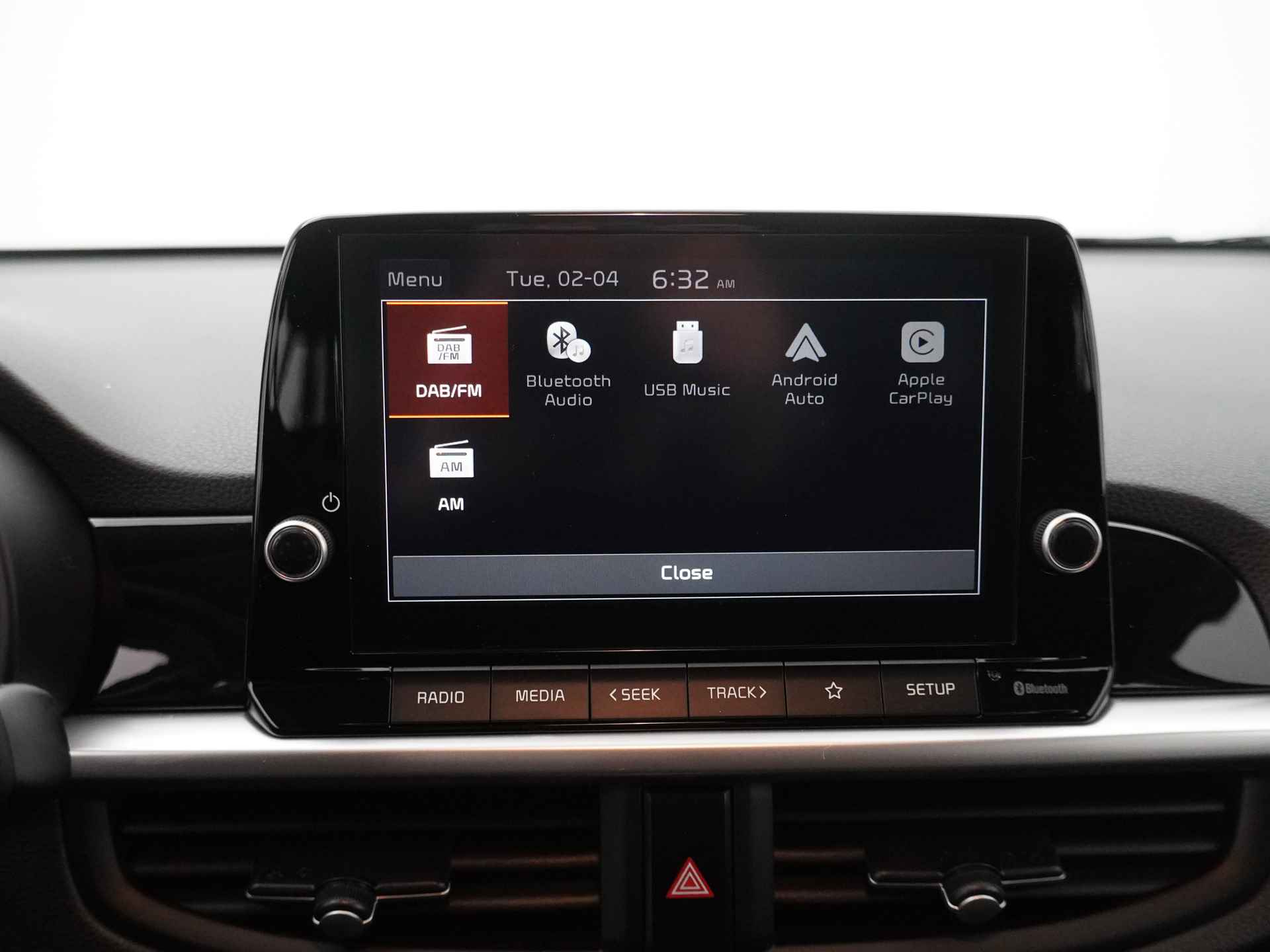Kia Picanto 1.0 DPi DynamicLine - Cruise Control - Airco - Achteruitrijcamera - Apple CarPlay/Android Auto - Fabrieksgarantie tot 2031 - Meerdere kleuren uit voorraad leverbaar! - 25/40