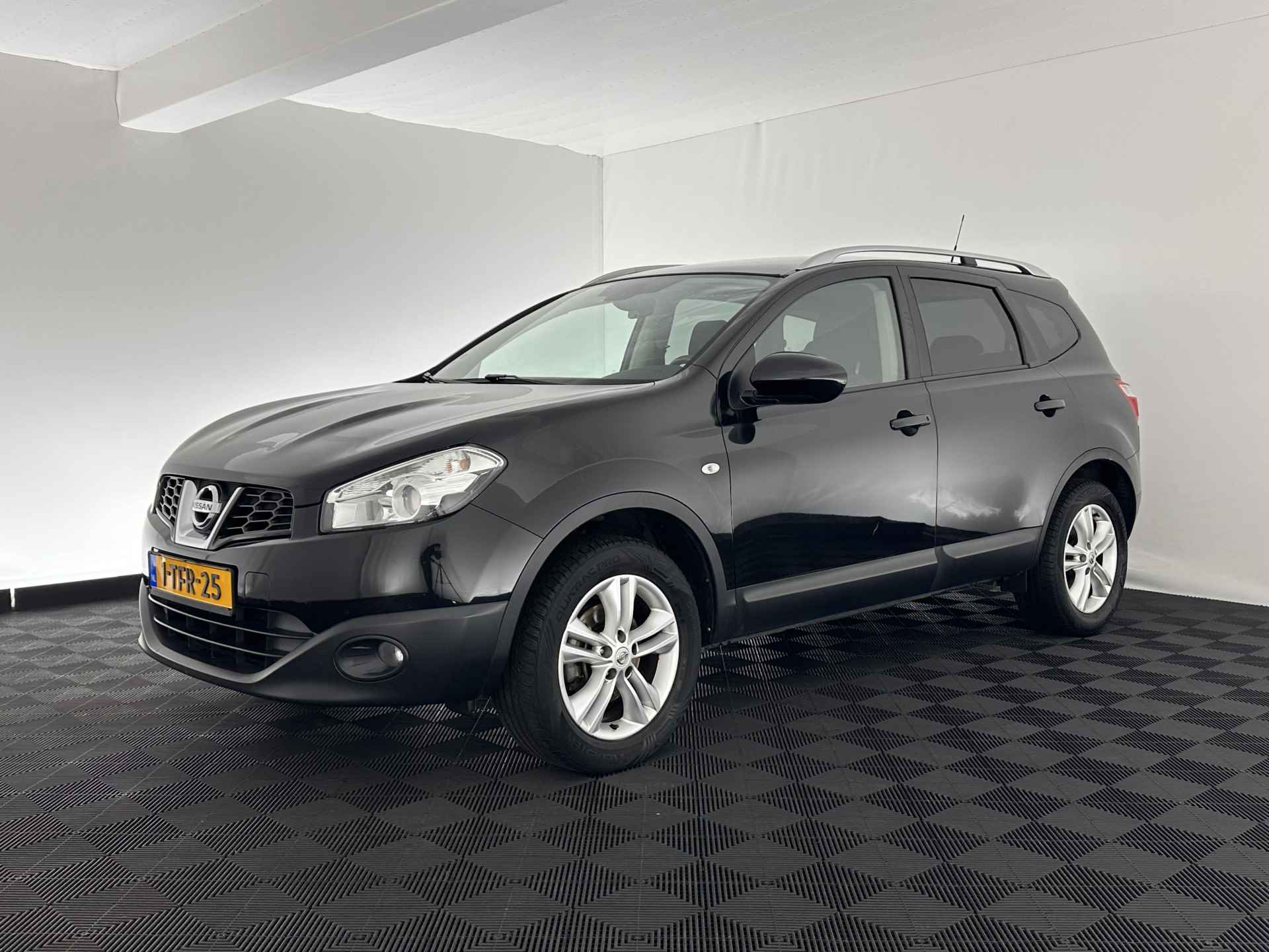 Nissan QASHQAI+2 1.6 Connect Edition [ 7-Pers. ] *PANO | NAVI-FULLMAP | CAMERA | ECC | PDC | CRUISE | TOWBAR | 17"ALU* - 3/35