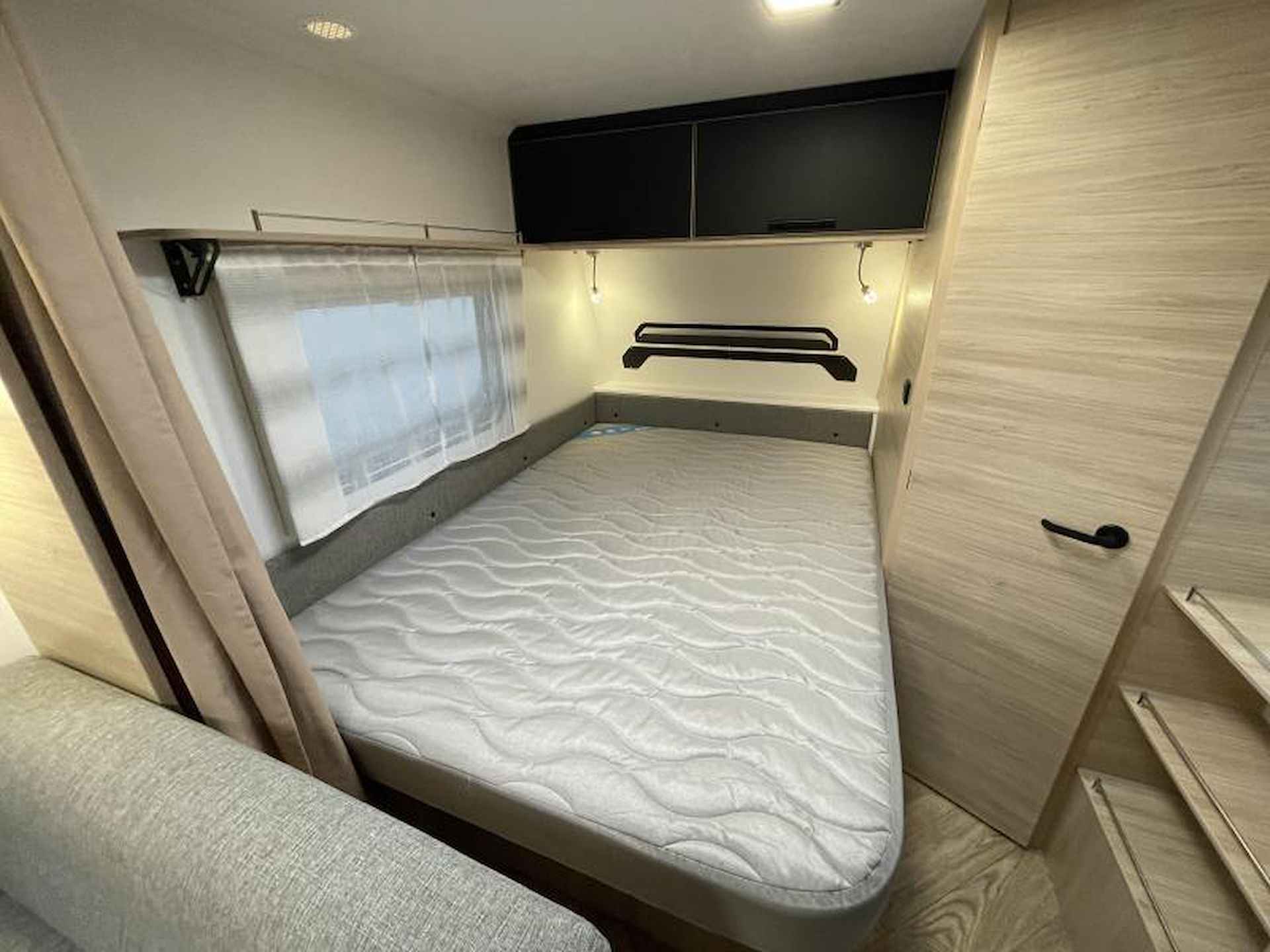 Caravelair Sport-Line 410 Frans bed | NIEUW - 14/22