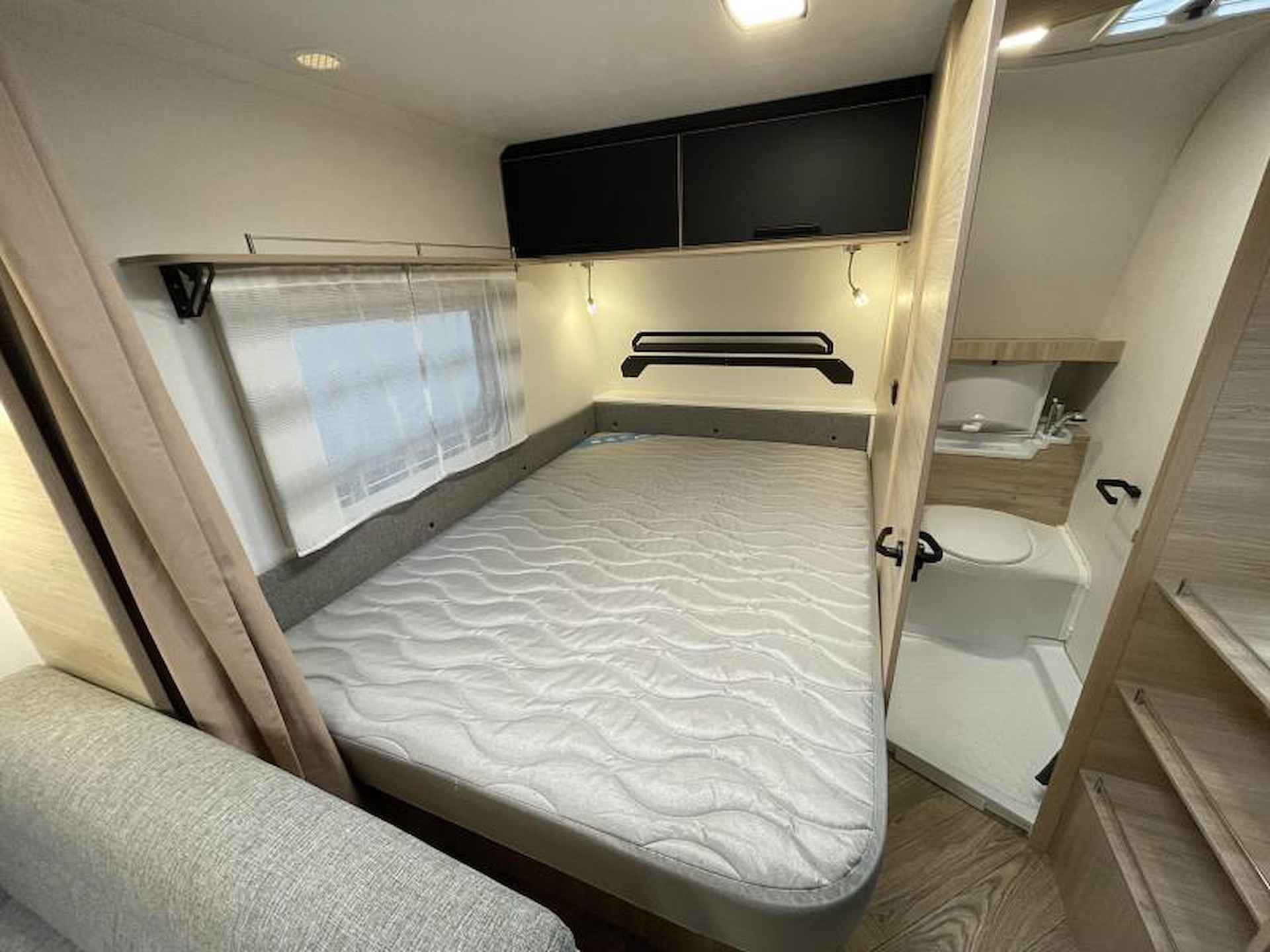 Caravelair Sport-Line 410 Frans bed | NIEUW - 15/22