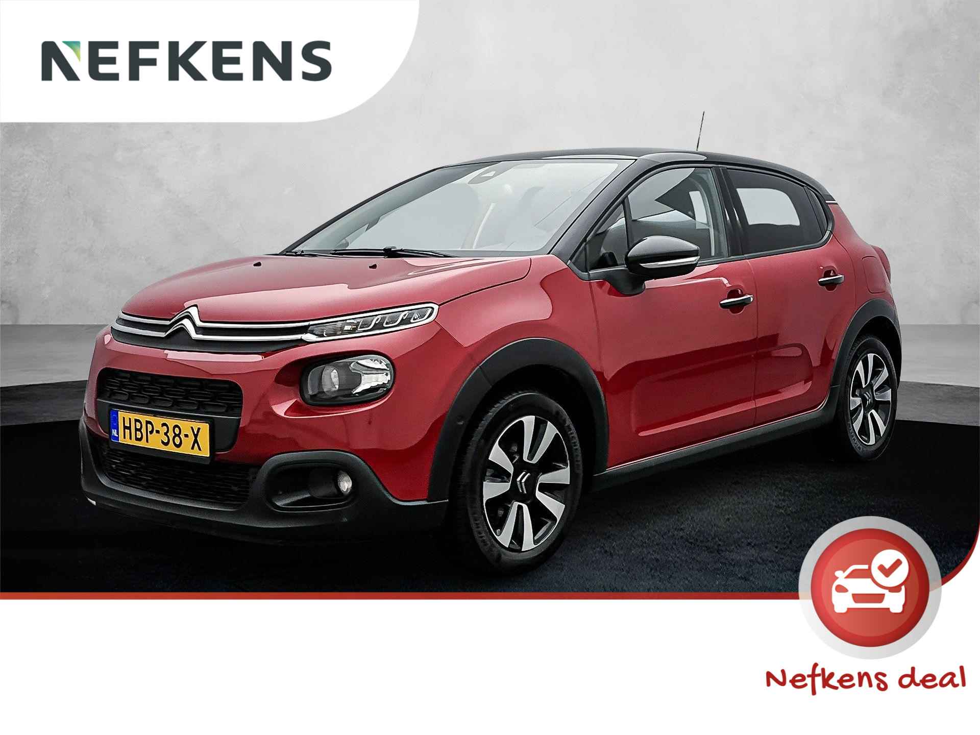 Citroen C3 Shine 110 pk Automaat | Navigatie | Achteruitrijcamera | Parkeersensoren Voor en Achter | Comfortstoelen | LED Dagrijverlichting | Dodehoek Detectie | Lederen Stuurwiel en Versnellingspook | Climate Control | Cruise Control | 16" Lichtmetalen Velgen | Apple Carplay/Android Auto |