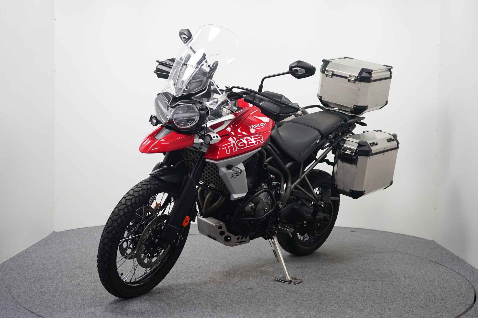 Triumph TIGER 800 XCA - 4/18