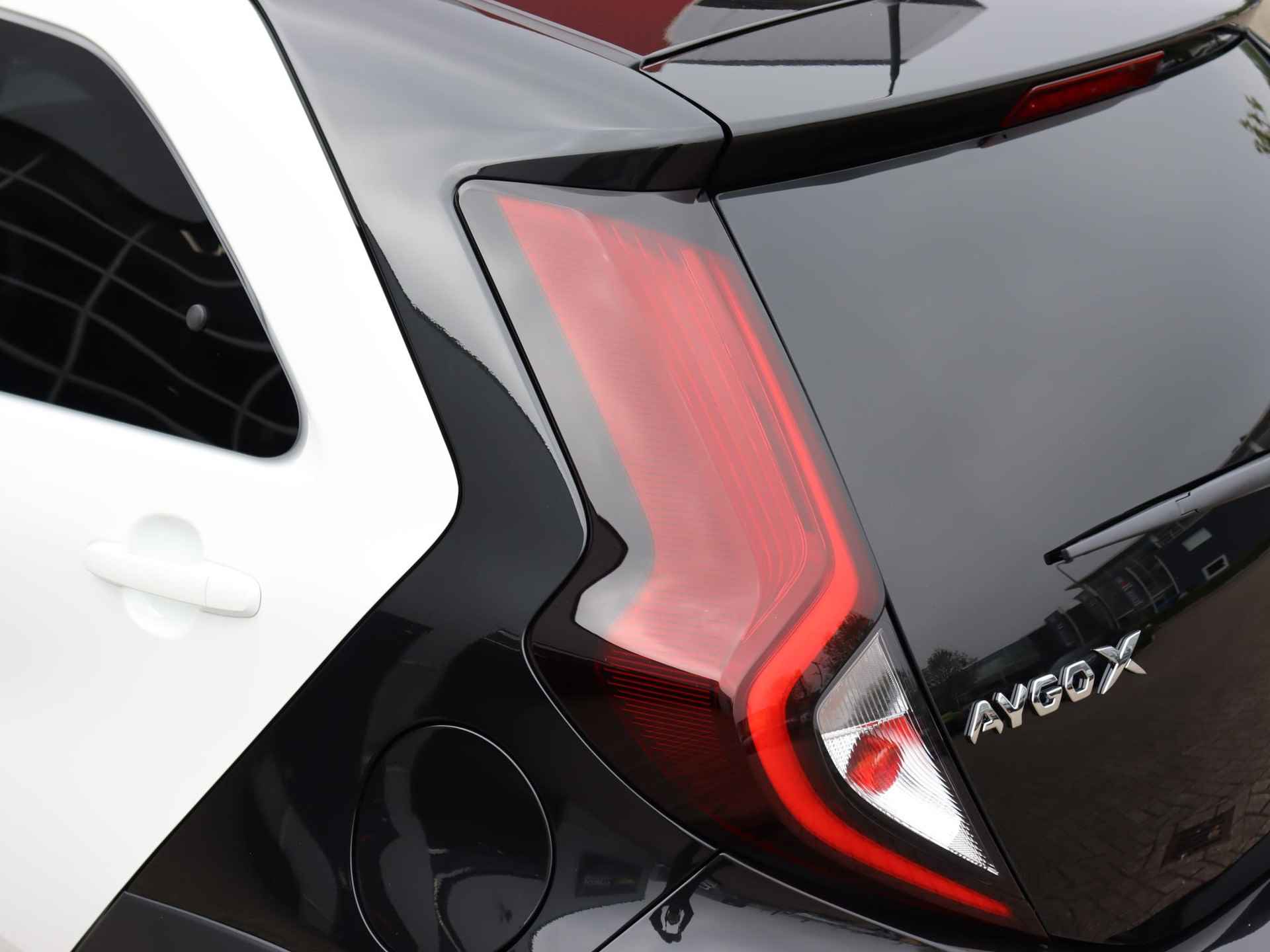 Toyota Aygo X 1.0 VVT-i S-CVT Pulse | Nieuw, uit voorraad leverbaar - 5/32