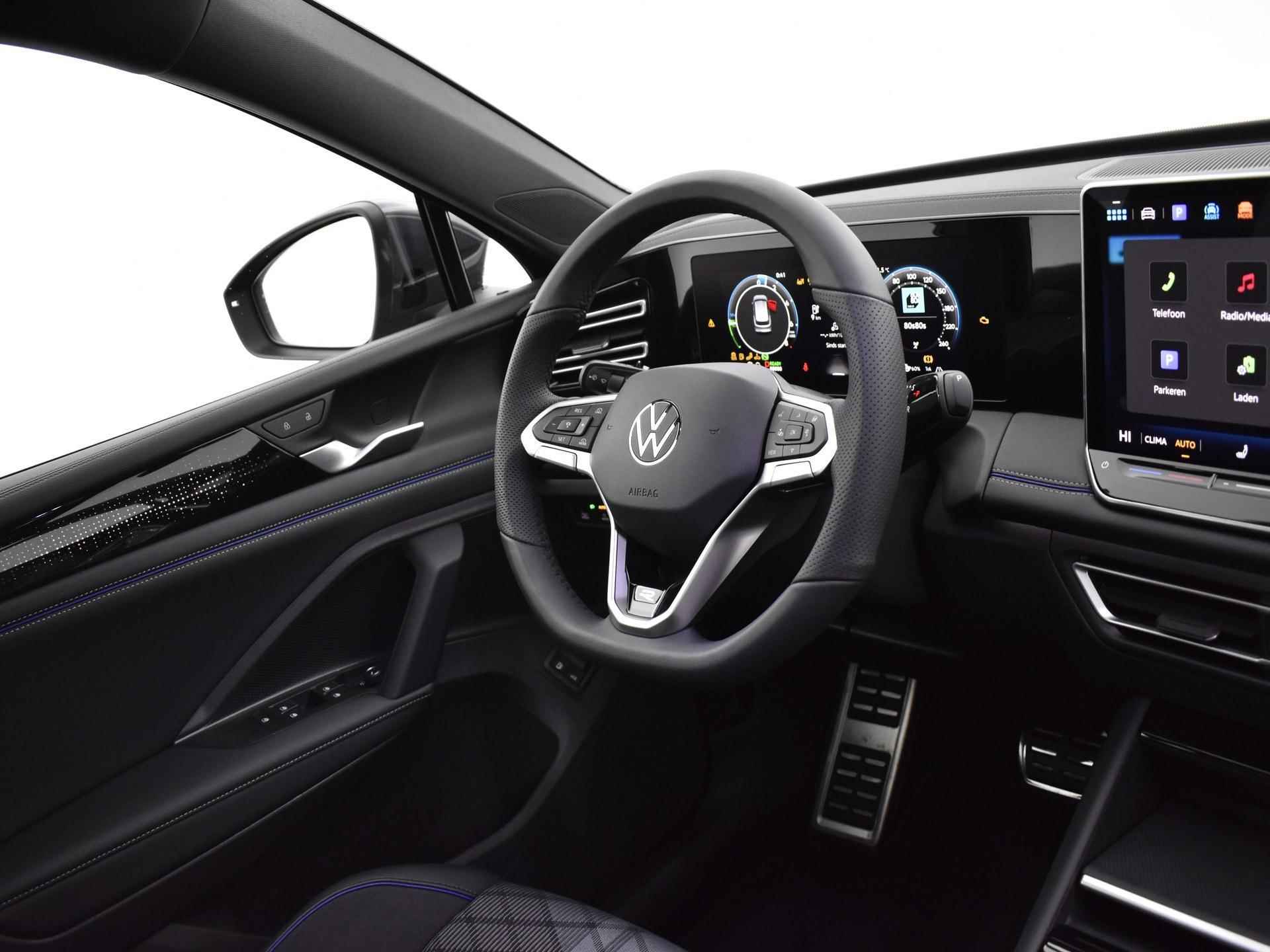 Volkswagen Tiguan R-Line-Edition 1.5 eHybrid 204 pk 6 versn. DSG · Assistance pakket plus · Comfort Pakket · Design pakket - 18/48