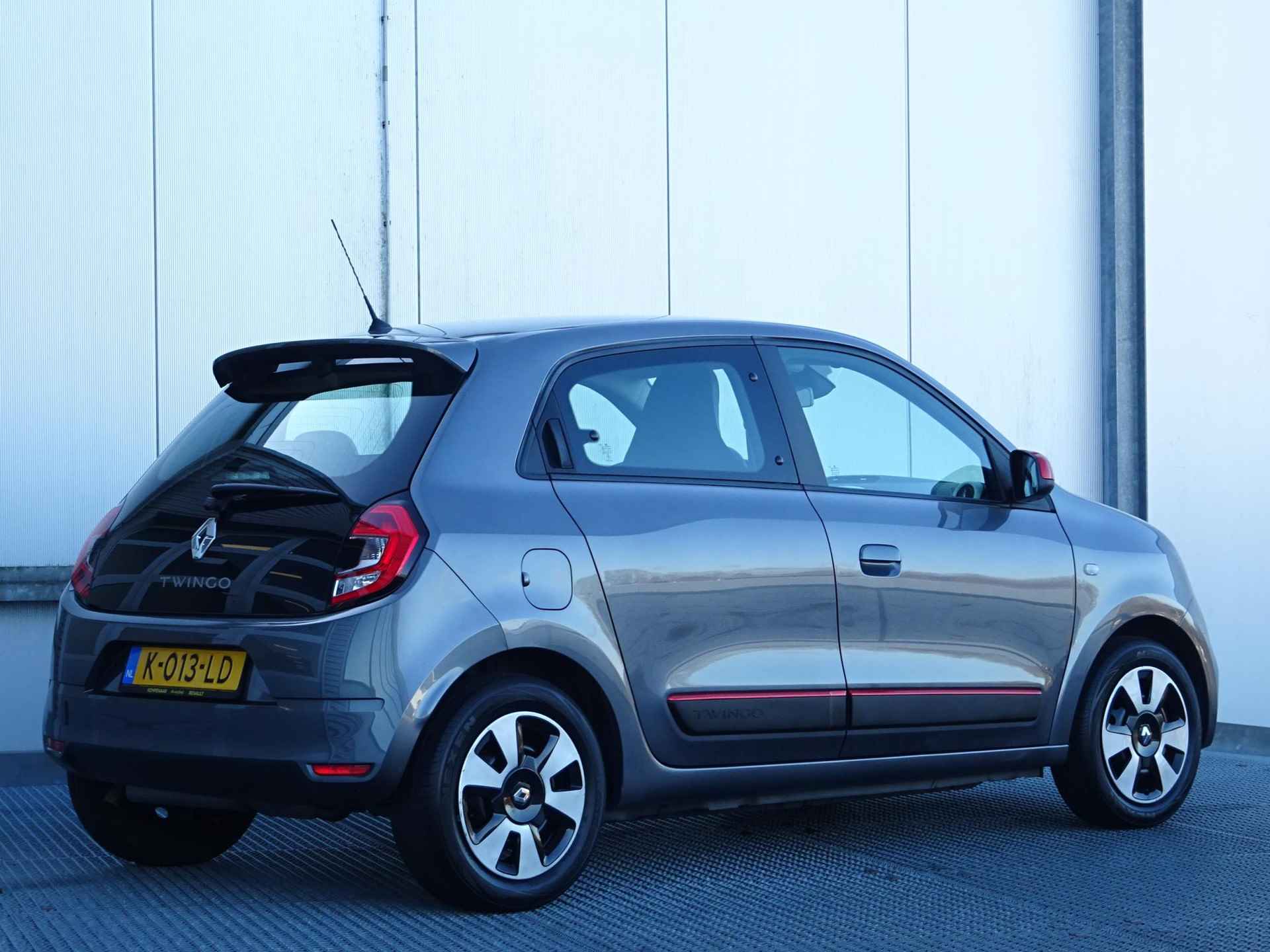 Renault Twingo 1.0 SCe Collection - 6/26