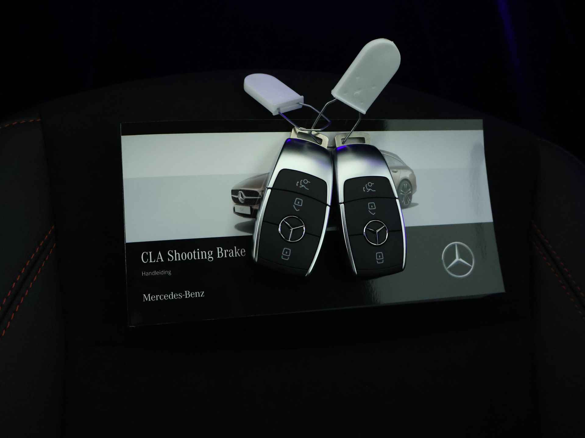 Mercedes-Benz CLA-Klasse Shooting Brake 250 e Star Edition AMG Line | Nightpakket | Trekhaak | KEYLESS GO-comfortpakket | EASY PACK achterklep | USB pakket plus | Dodehoekassistent | Antidiefstalpakket GUARD 360° Plus | - 27/40