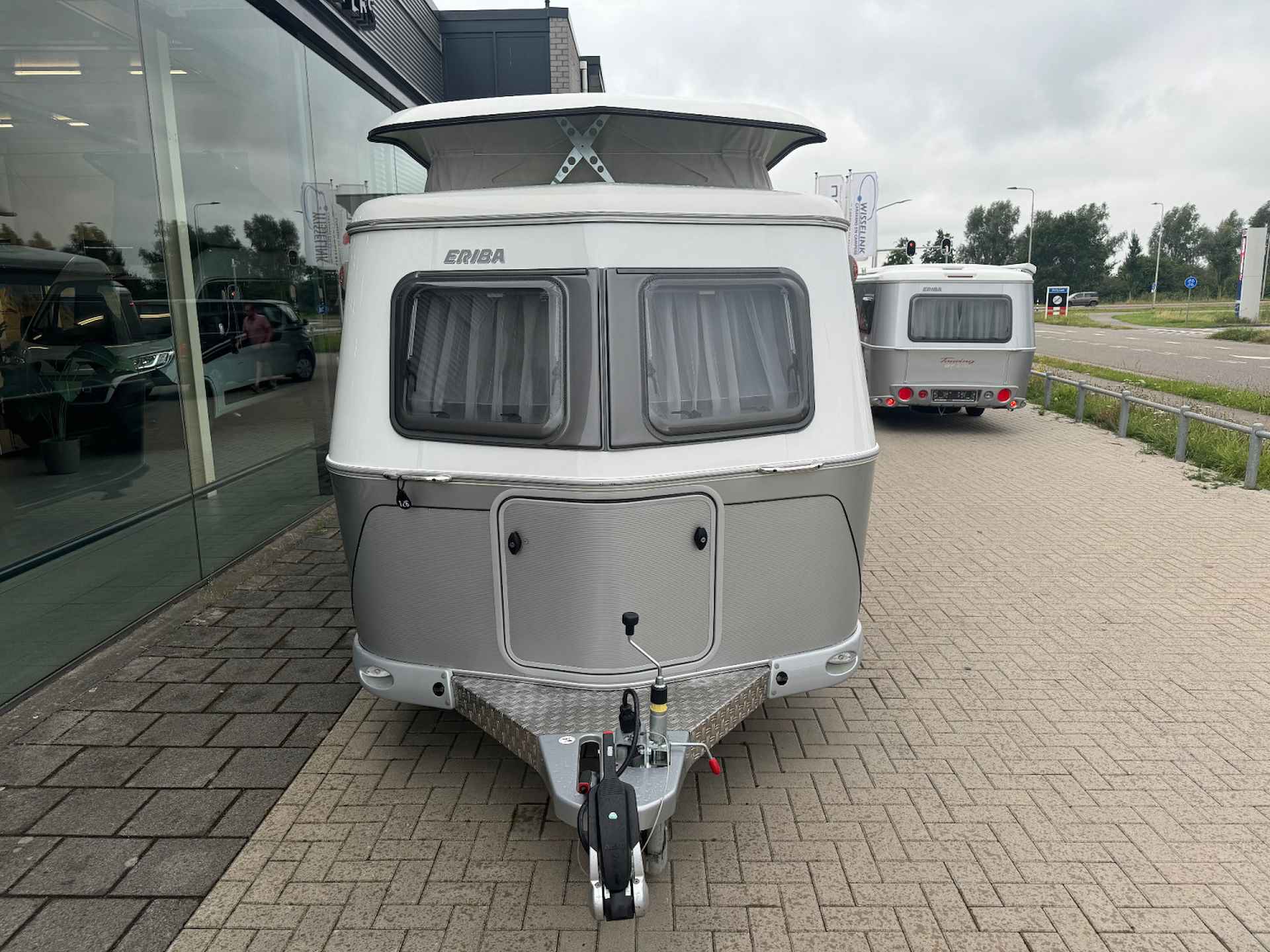 Eriba Touring Troll 542 GT 60 Edition Mover INCL. STALLING - 9/11