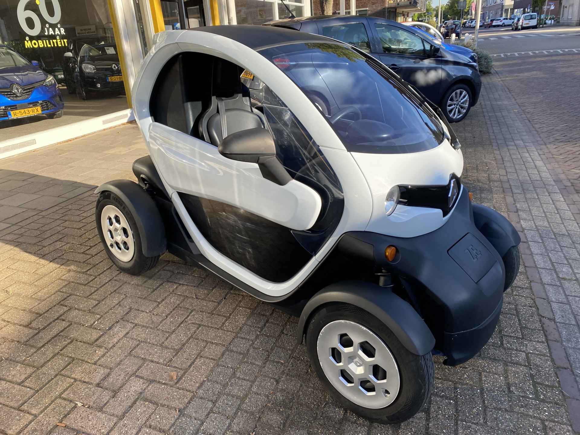 Renault TWIZY  CARGO  INCL  KOOP ACCU  -   VLEUGEL DEUREN - 9/30