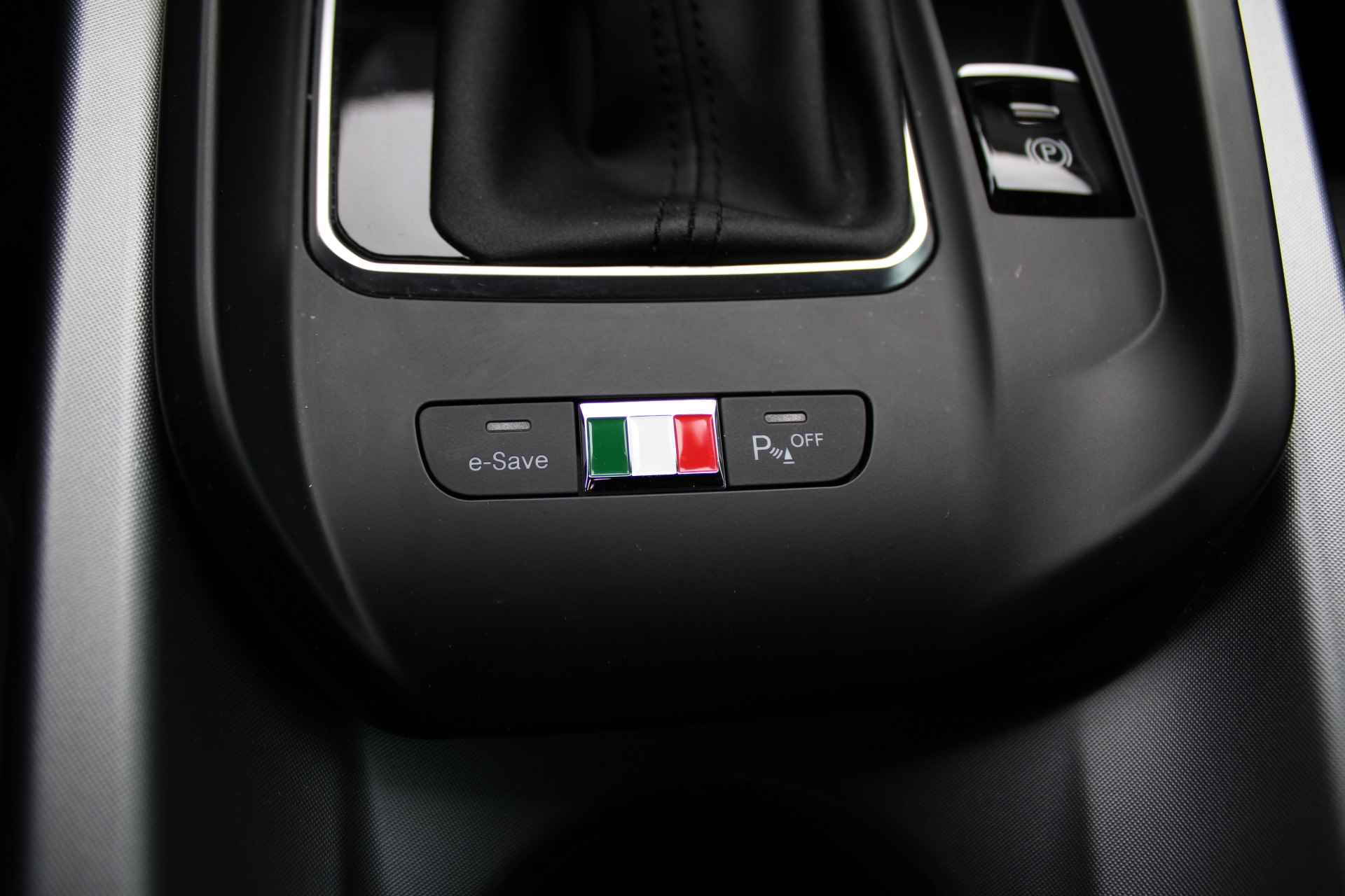 Alfa Romeo Tonale 1.3T PHEV Edizione Speciale | Matrix | Adaptieve demping | Leder | Navigatie | BLIS | Winterpack - 19/61