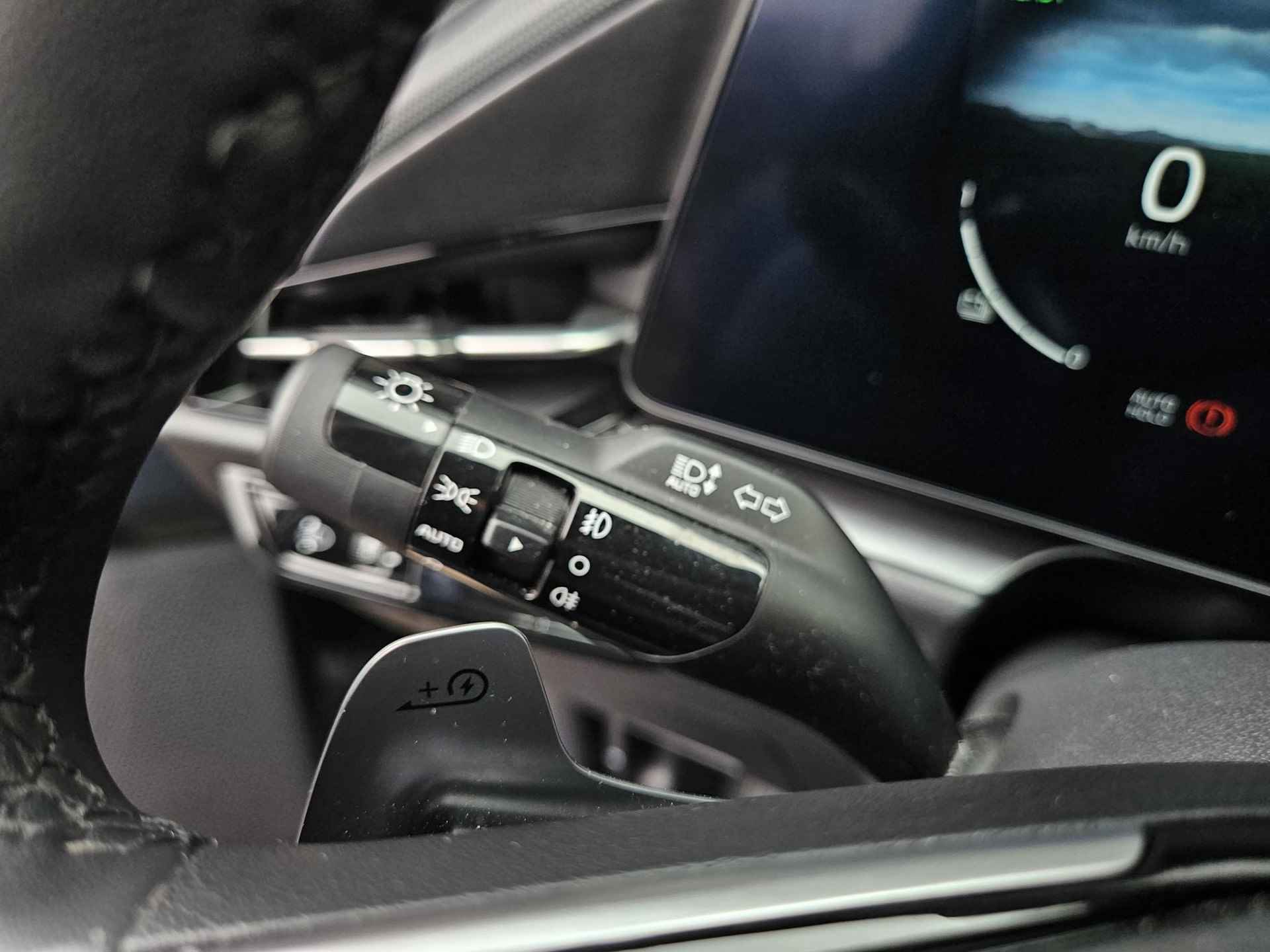 Kia Niro EV DynamicLine 64.8 kWh Navi | Clima | Carplay/Android auto | Lichtmetalen velgen | LED | - 14/28
