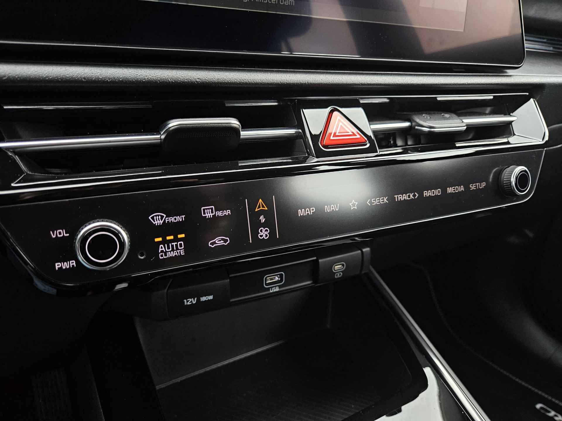 Kia Niro EV DynamicLine 64.8 kWh Navi | Clima | Carplay/Android auto | Lichtmetalen velgen | LED | - 20/28