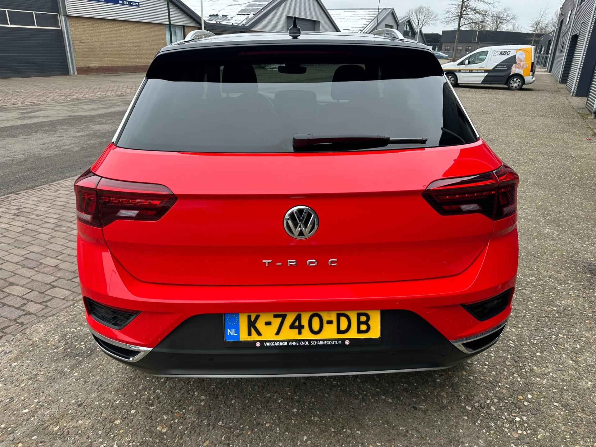 Volkswagen T-Roc 1.5 TSI Sport Business R Automaat - 7/43