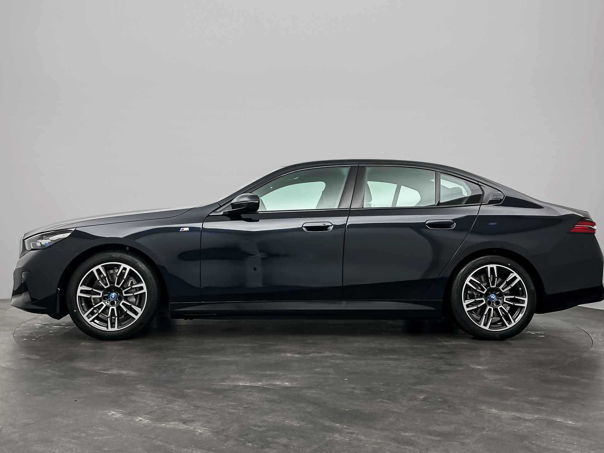 BMW i5 eDrive40 Sedan M-Sport Edition | Adaptive Cruise Control | Adaptieve LED - 10/30