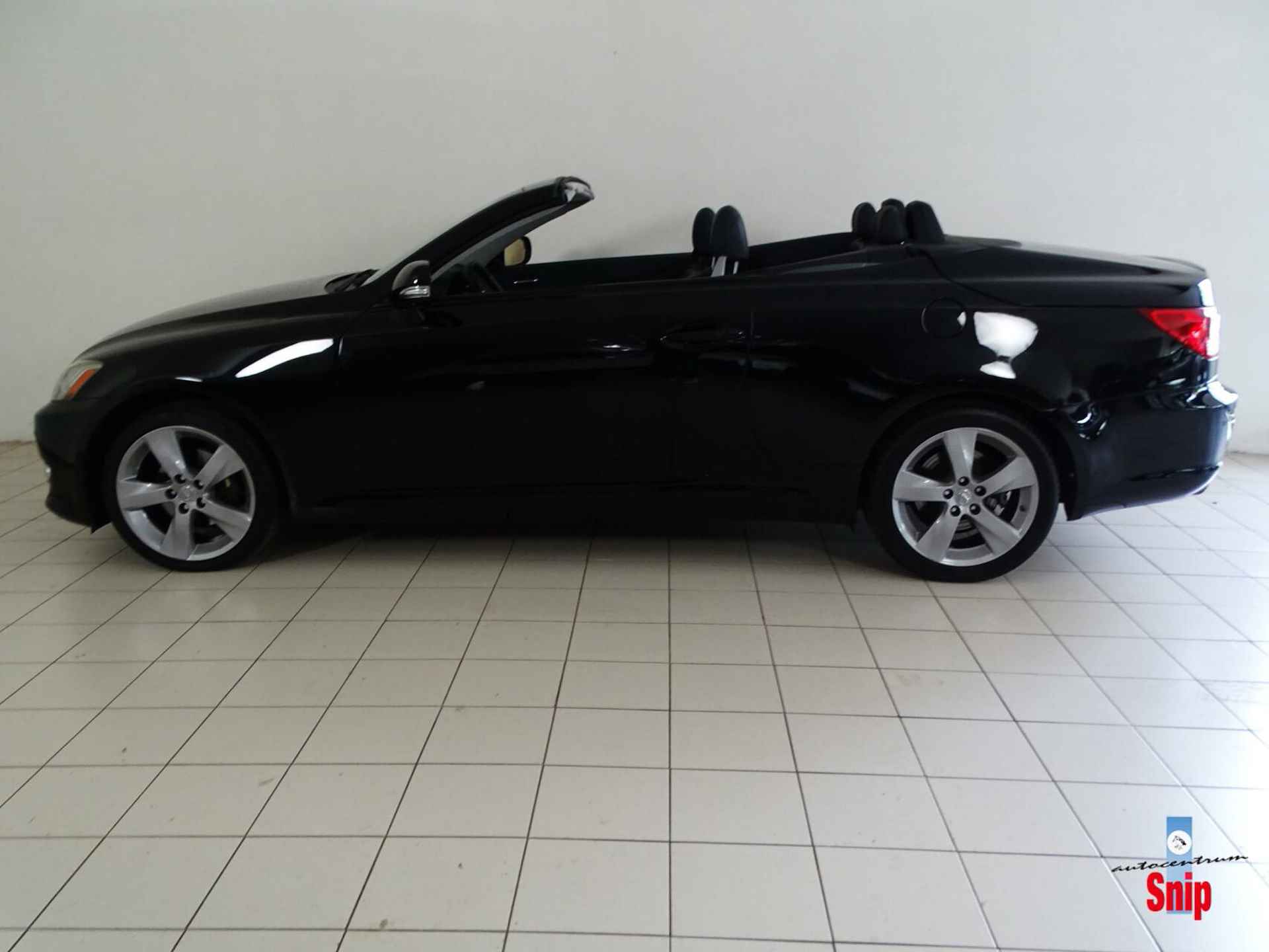 Lexus IS Cabriolet 250C Luxury - 7/33