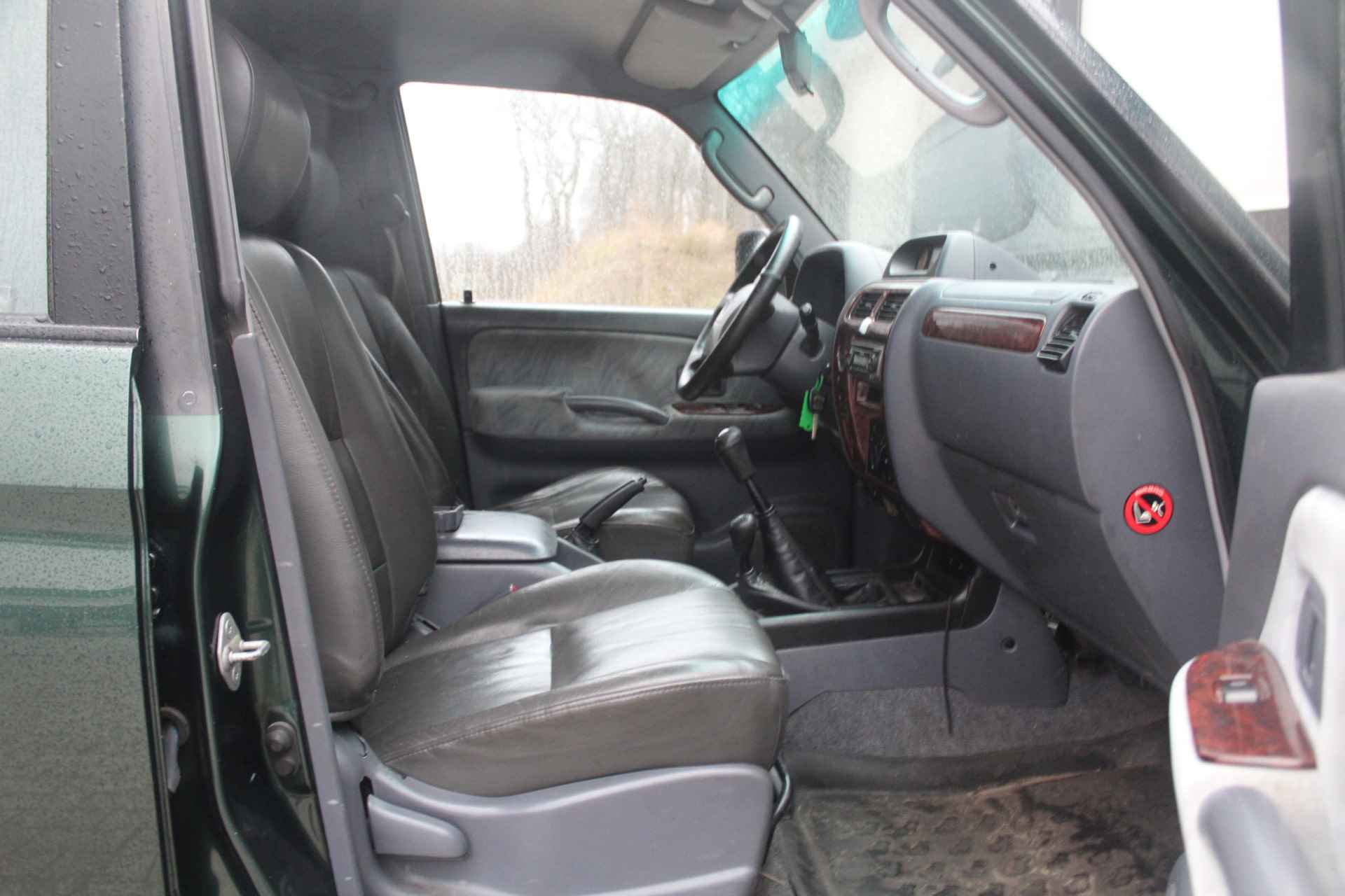 Toyota Land Cruiser 90 3.0 D4-D Blind Van | Lier | Verstralers | NL-auto - 15/20