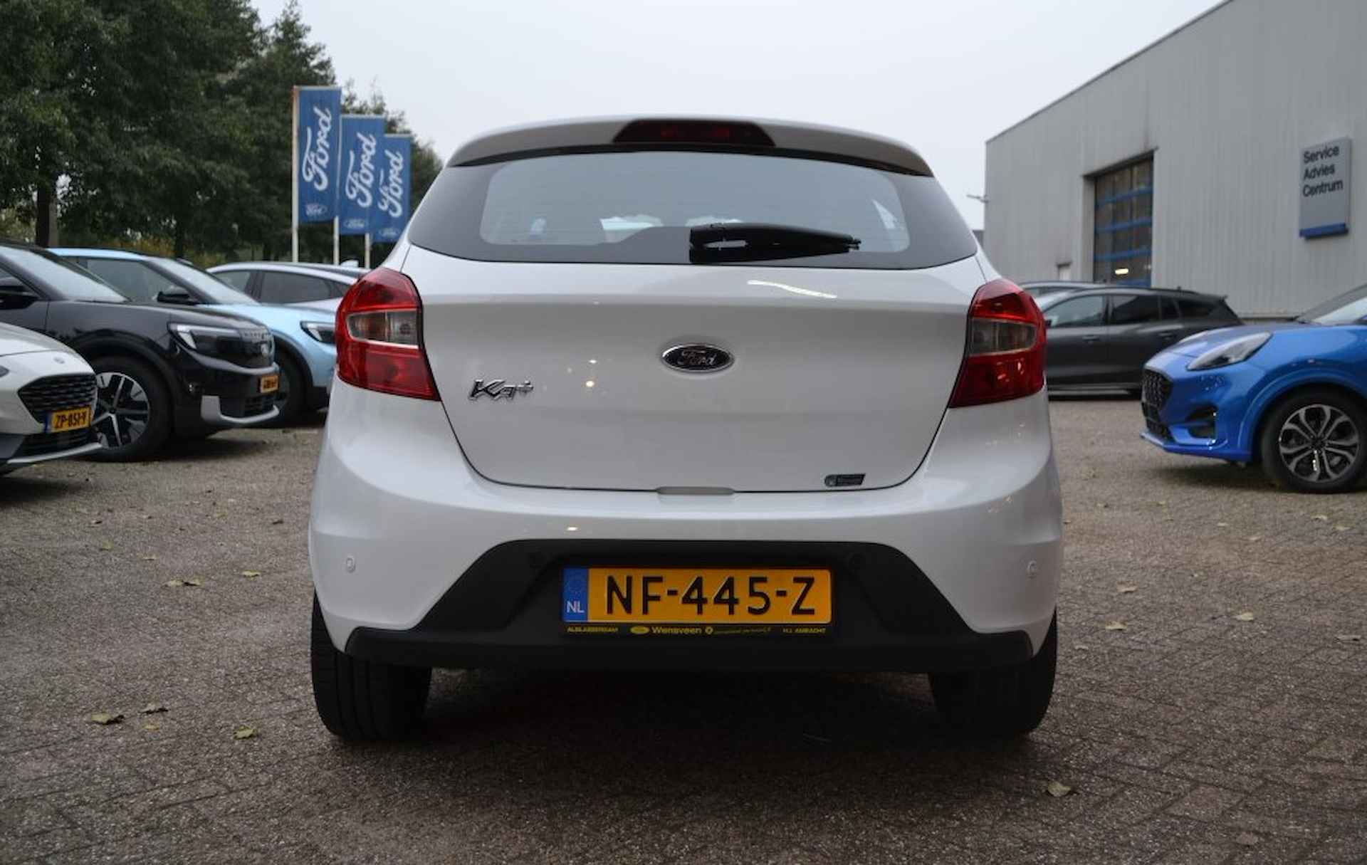 Ford Ka+ Trend Ultimate 1.2 85pk CruiseControl/Parkeersensoren - 16/25