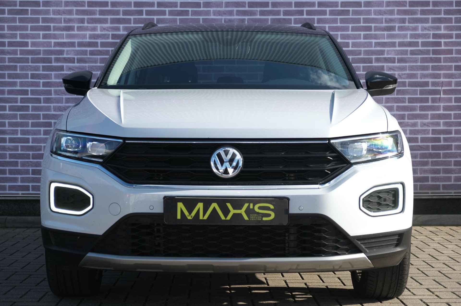 Volkswagen T-Roc 1.5 TSI Style DSG | Navigatie | LED koplampen | PDC | Winterpakket | Adaptieve cruise control | 18 inch velgen - 20/29