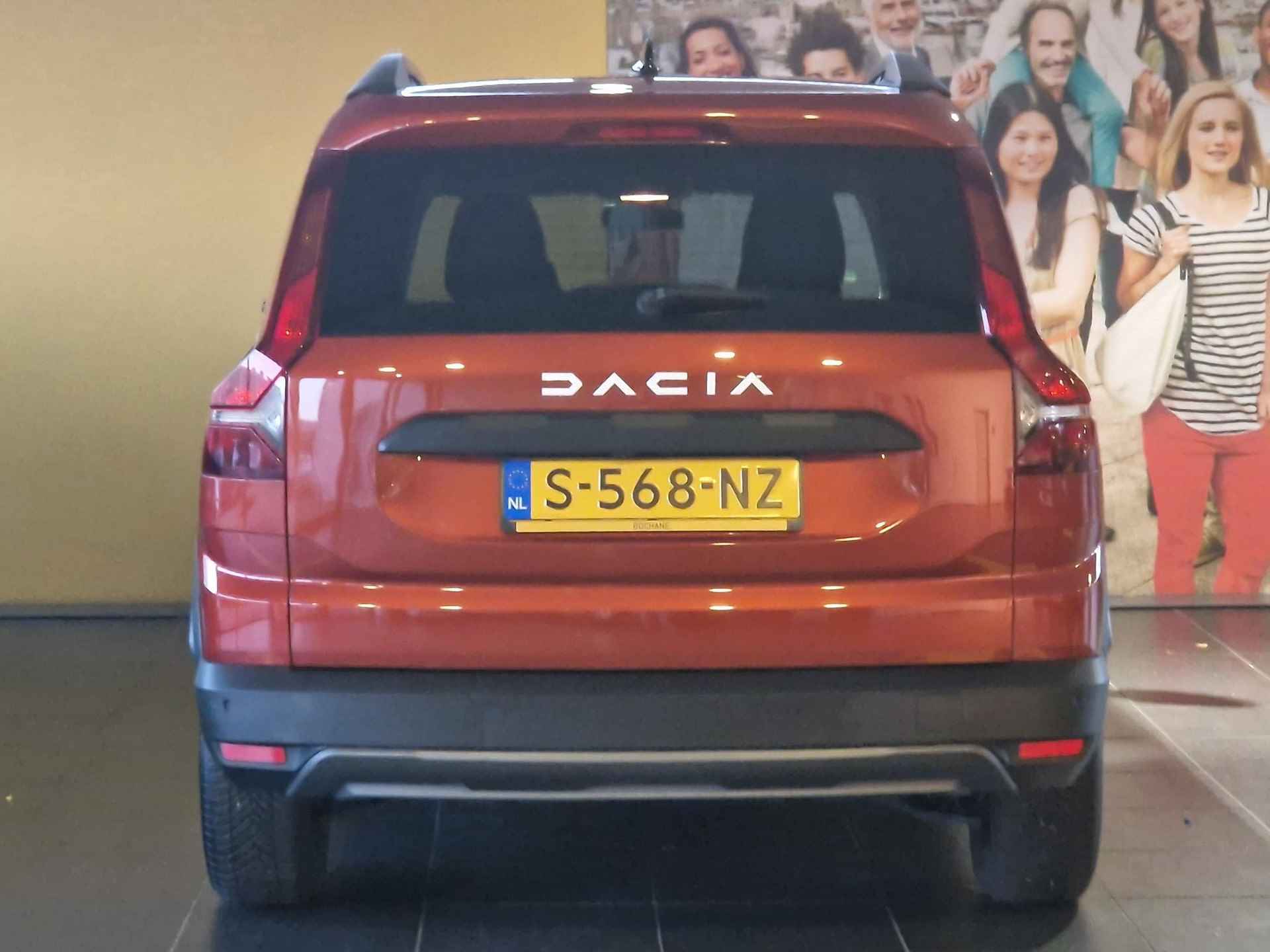 Dacia Jogger 1.0 TCe 110 Extreme | 7-Persoons | Navigatie | Dodehoekdetectie - 14/23