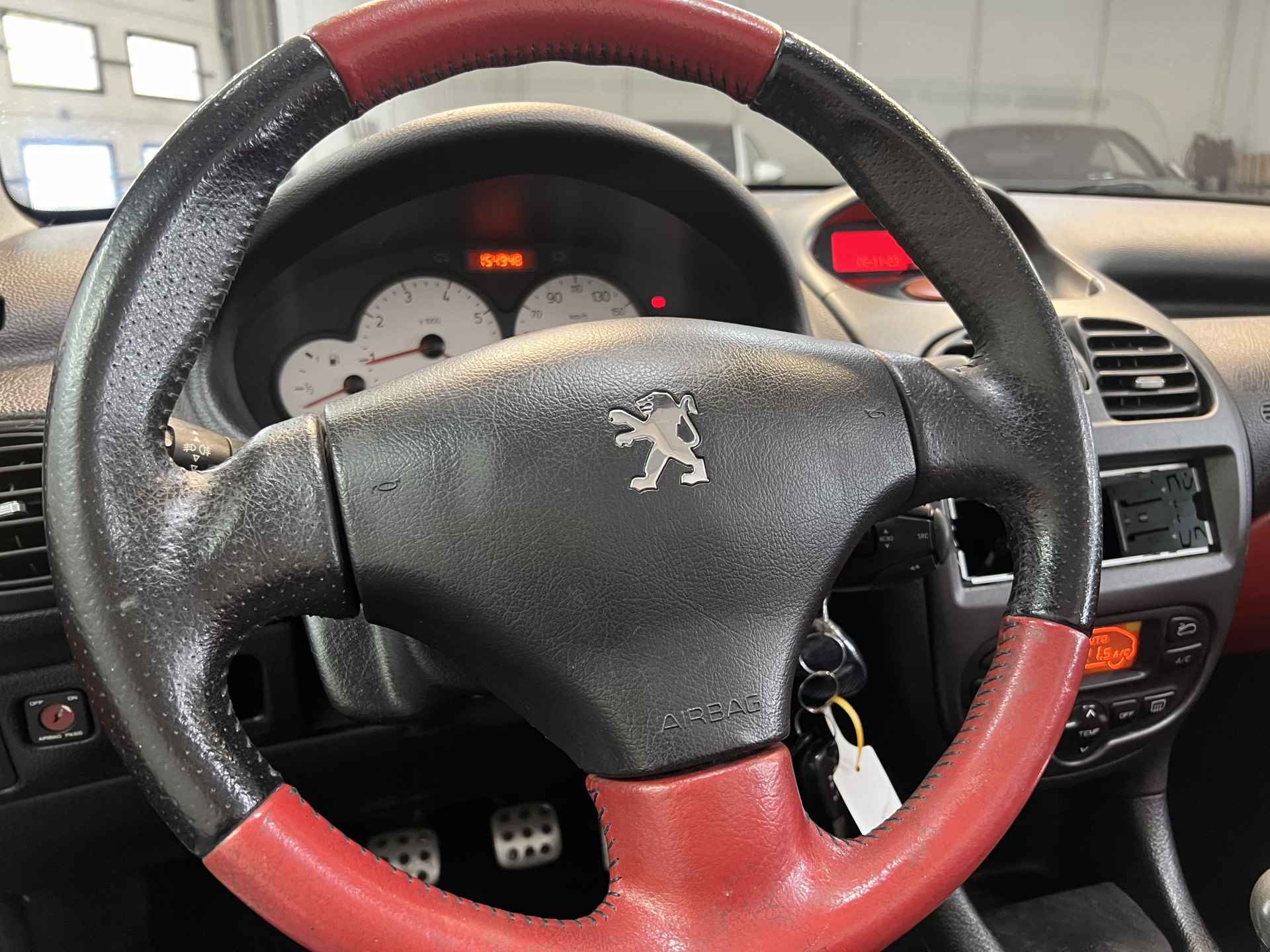 Peugeot 206 CC 1.6-16V Premium✅Cabrio✅Airco✅Climate Control✅Origineel Nederlands✅Leder Bekleding✅Zwart✅NAP✅ - 34/51