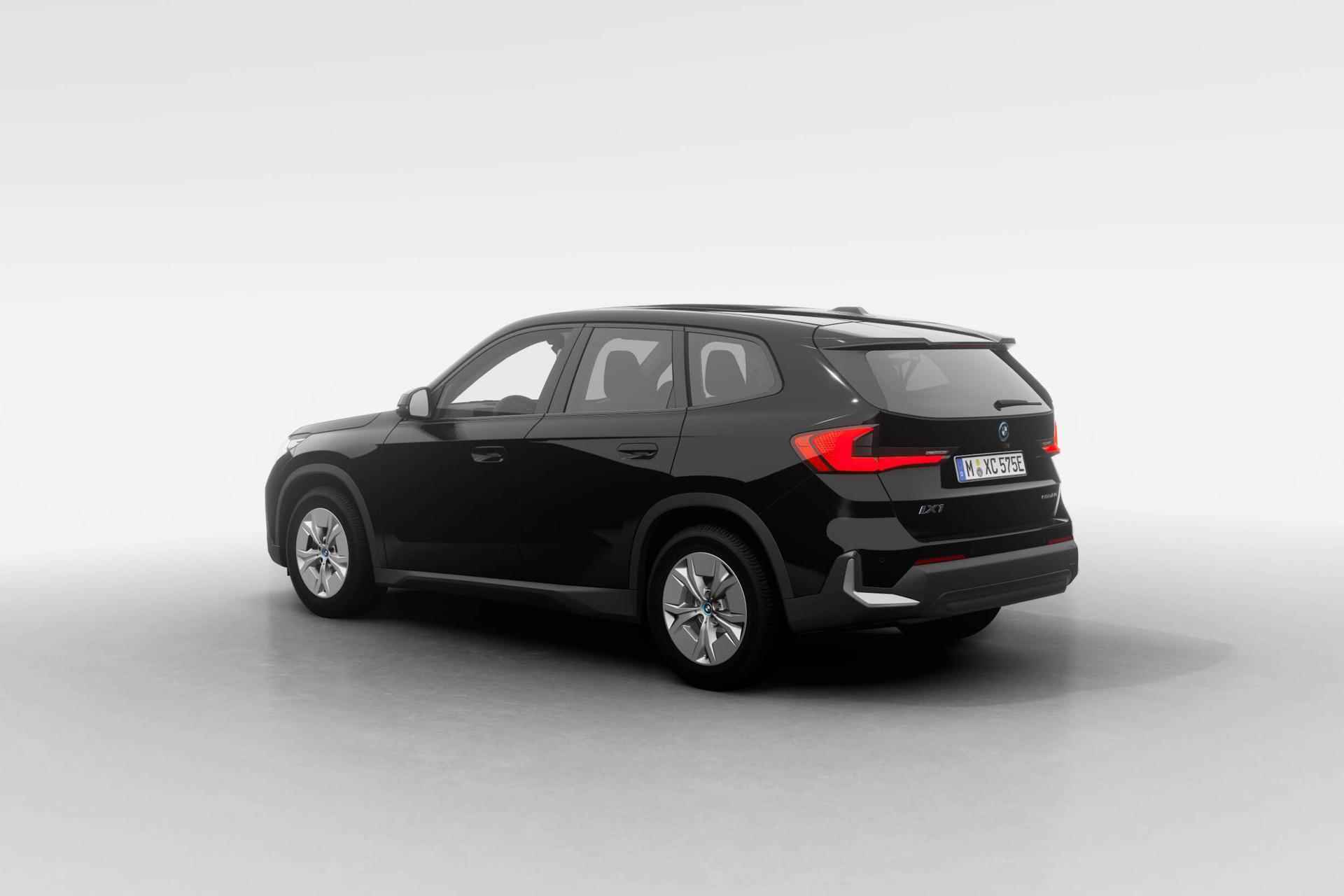 BMW iX1 eDrive20 | Premium Pack | Travel Pack | Verwarmde voorstoelen - 2/20