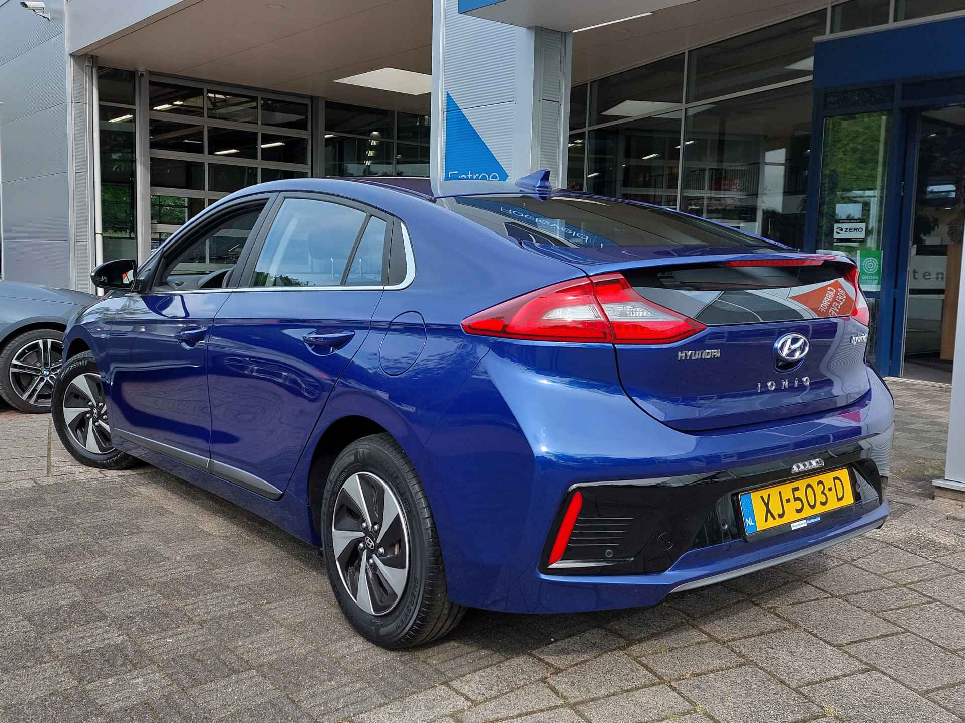 Hyundai IONIQ 1.6 GDi 105pk Hybrid Comfort 5-Deurs | Navi + Apple Carplay + Android Auto | Clima | Adap. Cruise | Bi-Xenon | Keyless Entry | Pdc V+A+Camera | Rijstrook+Licht+Regensensor | 15''lm - 5/52