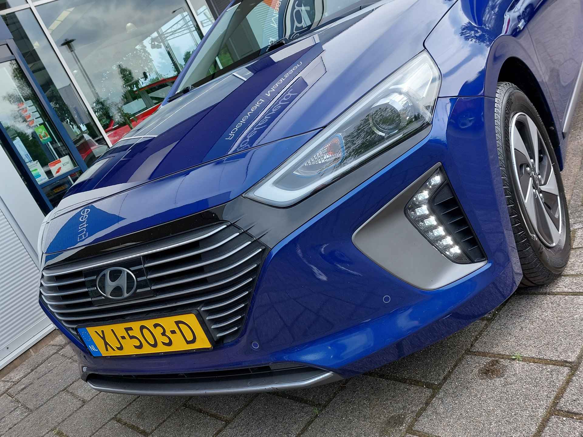 Hyundai IONIQ 1.6 GDi 105pk Hybrid Comfort 5-Deurs | Navi + Apple Carplay + Android Auto | Clima | Adap. Cruise | Bi-Xenon | Keyless Entry | Pdc V+A+Camera | Rijstrook+Licht+Regensensor | 15''lm - 48/52