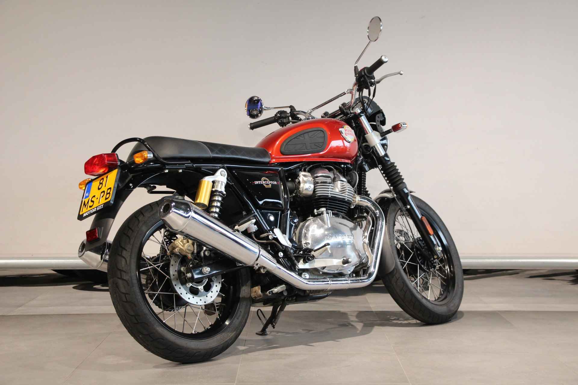 Royal-Enfield INTERCEPTOR 650 - 8/14