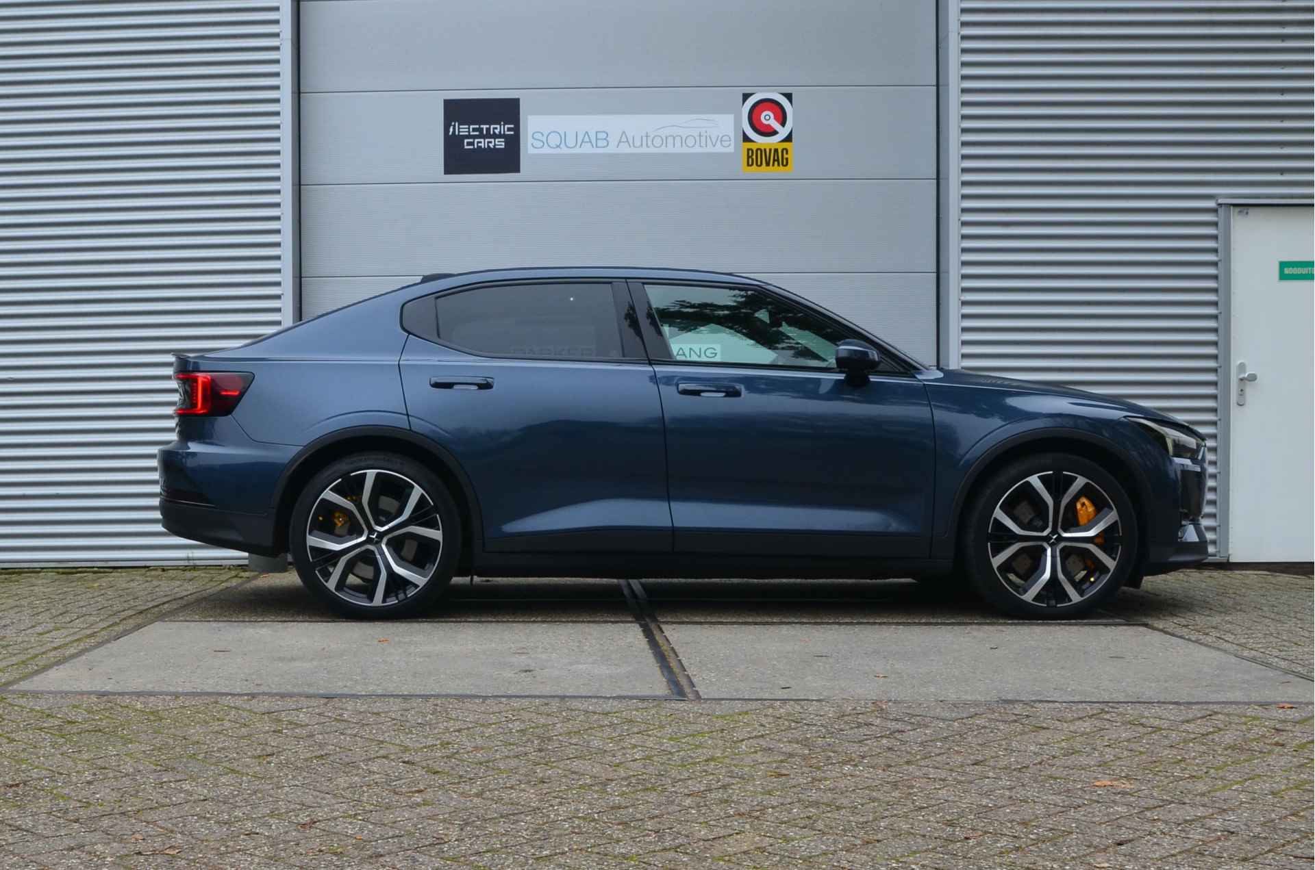 Polestar 2 Long Range Dual Motor Launch Edition 78kWh Performance, Pilot Plus, 20" - 7/35