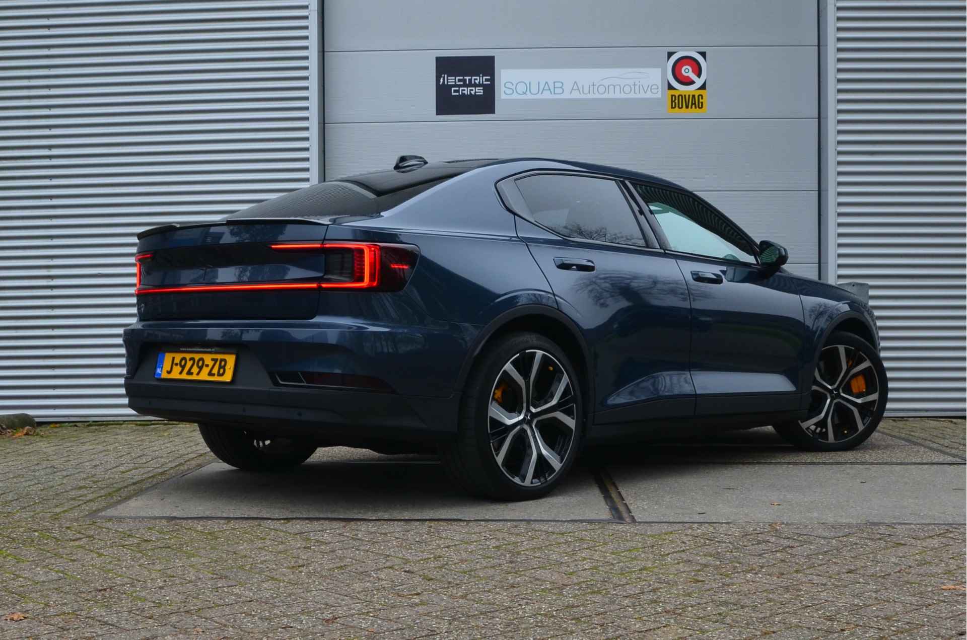 Polestar 2 Long Range Dual Motor Launch Edition 78kWh Performance, Pilot Plus, 20" - 8/35