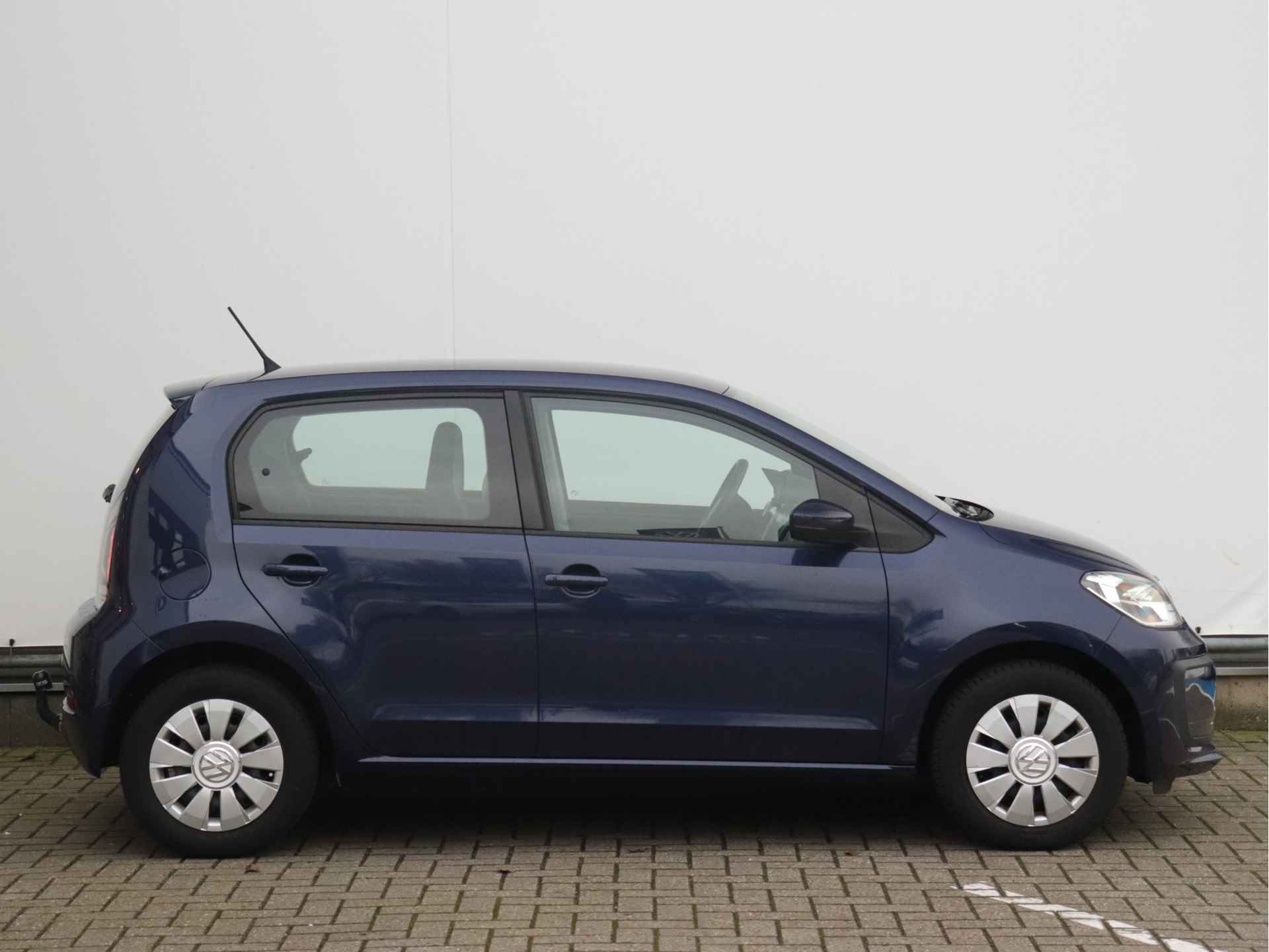 Volkswagen up! 1.0 BMT 60pk move up! | Trekhaak | Airco | DAB Radio | Bluetooth | - 2/23