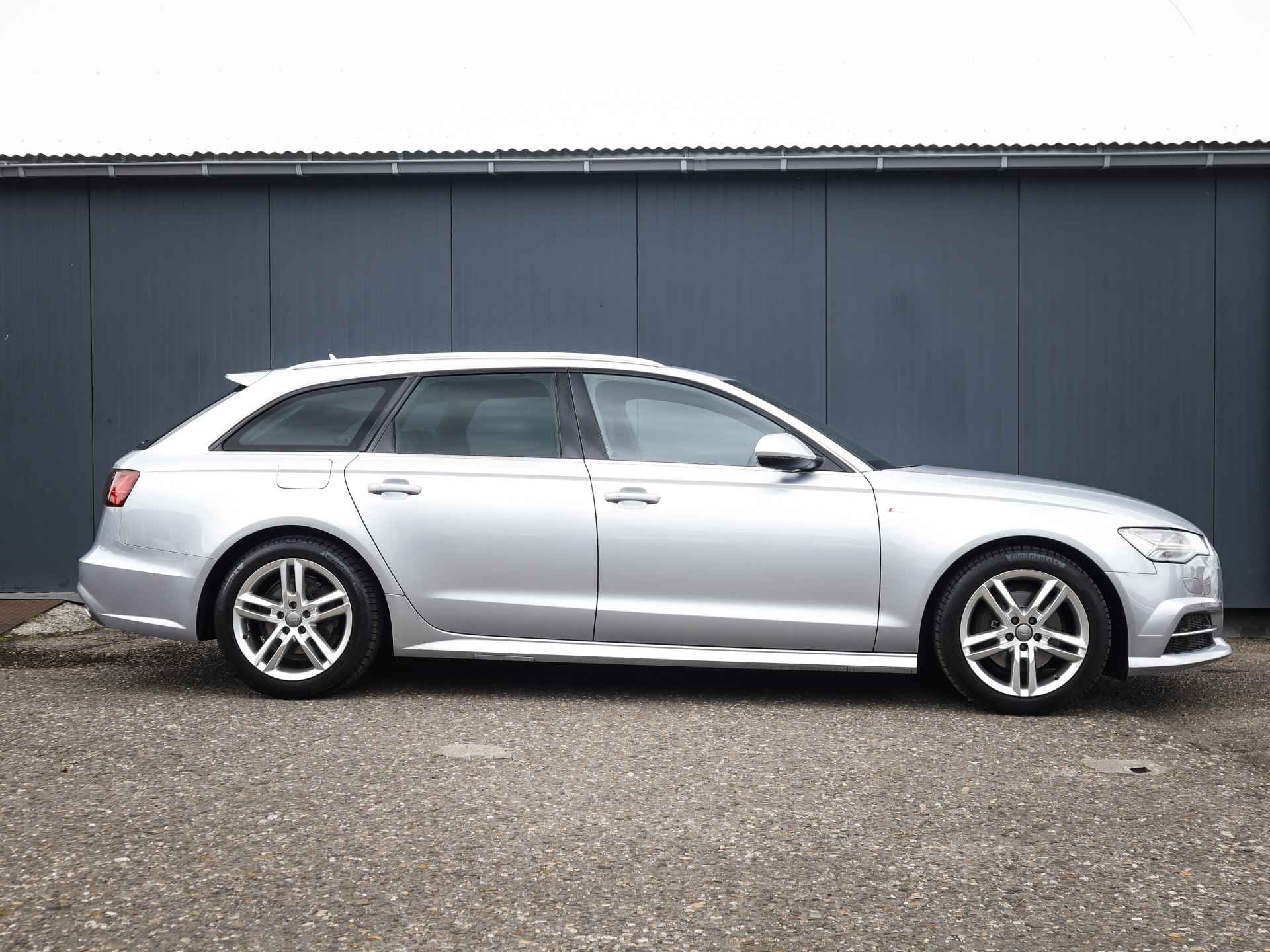 Audi A6 Avant 1.8 TFSI ultra Advance Sport (191 PK) 1e-Eig, Audi-Dealer-Onderh, 12-Mnd-BOVAG, NL-Auto, S-line, Navigatie, , Alarm-Klasse-3, Cruisecontrol, Parkeersensoren-V+A, Elek.-Achterklep, Licht-Zicht-Pakket, Sportstoelen, Lm-Velgen-18Inch, Privacy-Glas - 6/43