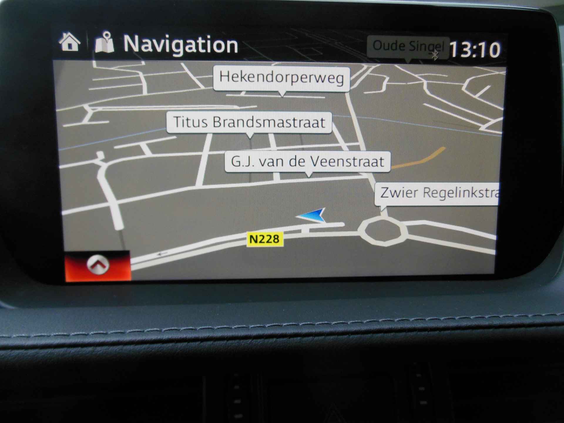 Mazda 6 Sportbreak 2.0 SkyActiv-G 165 Business 12 maanden Bovag garantie trekhaak carplay/android - 17/21