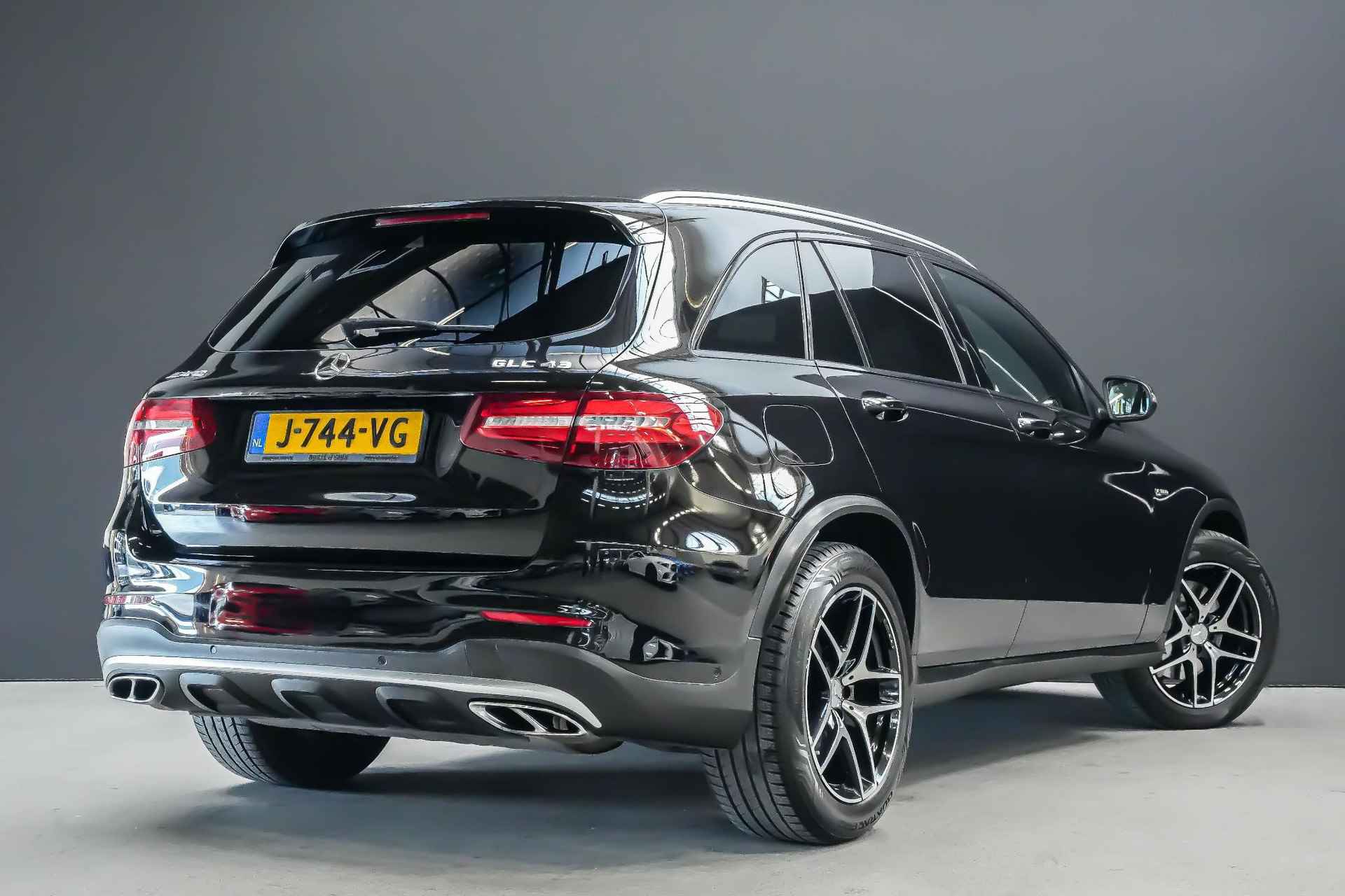 Mercedes-Benz GLC-klasse 43 AMG 367pk 4MATIC |dealer onderhouden!|Burmester|elk. stoelen + memory|AMG-Line pakket|head-up display|parkeercamera en sensoren|elk. achterklep|19"| - 2/38