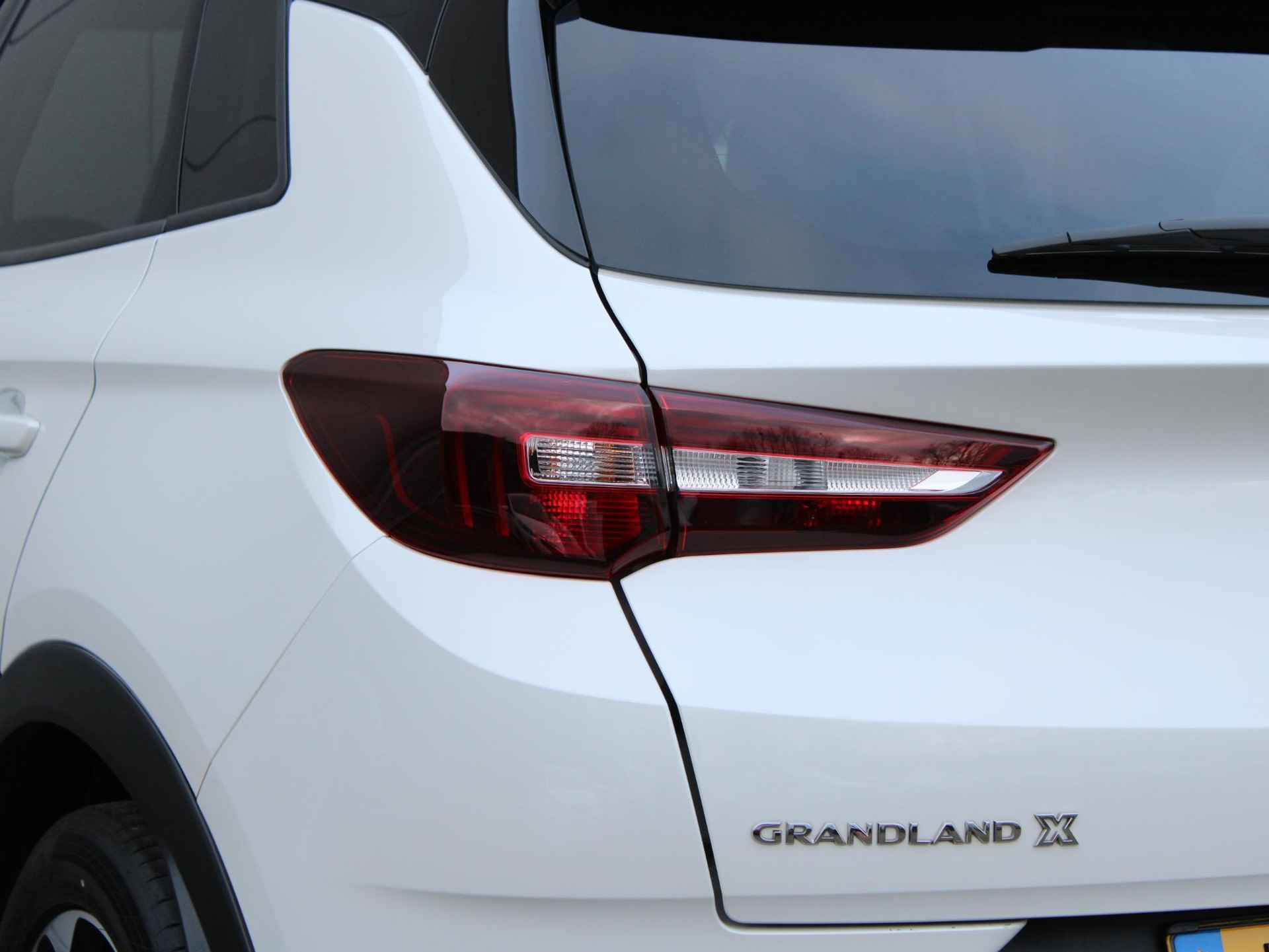 Opel Grandland X 1.2 Turbo Ultimate Automaat | Navi / Leder / Camera - 26/26