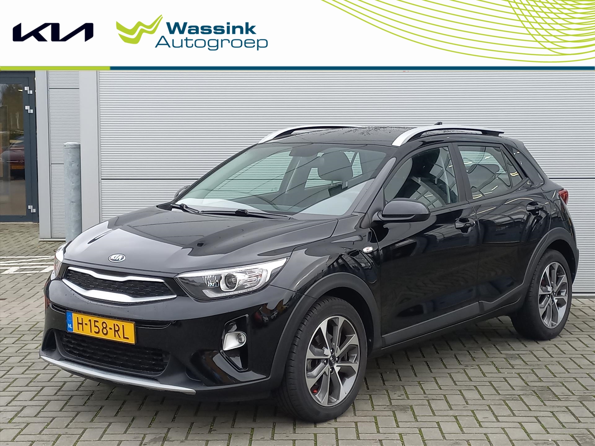 Kia Stonic 1.0T 100pk DynamicLine | Airconditioning | Navigatie | 17" Lm velgen | Camera | Cruise Control