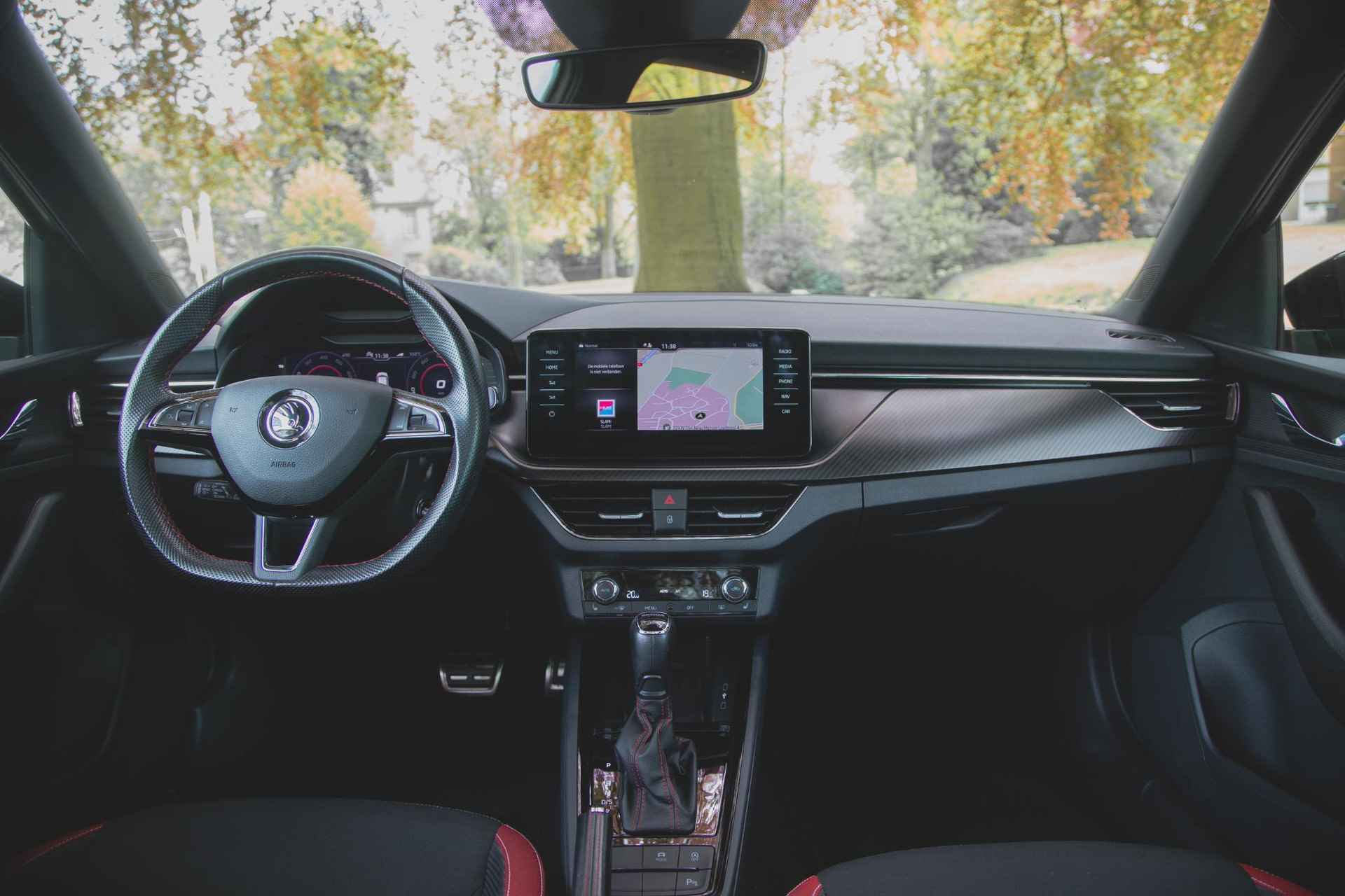 Skoda Kamiq 1.5 TSI ACT SportLine Monte Carlo Pano | ACC | Camera | Carplay | Dodehoeksens - 3/49