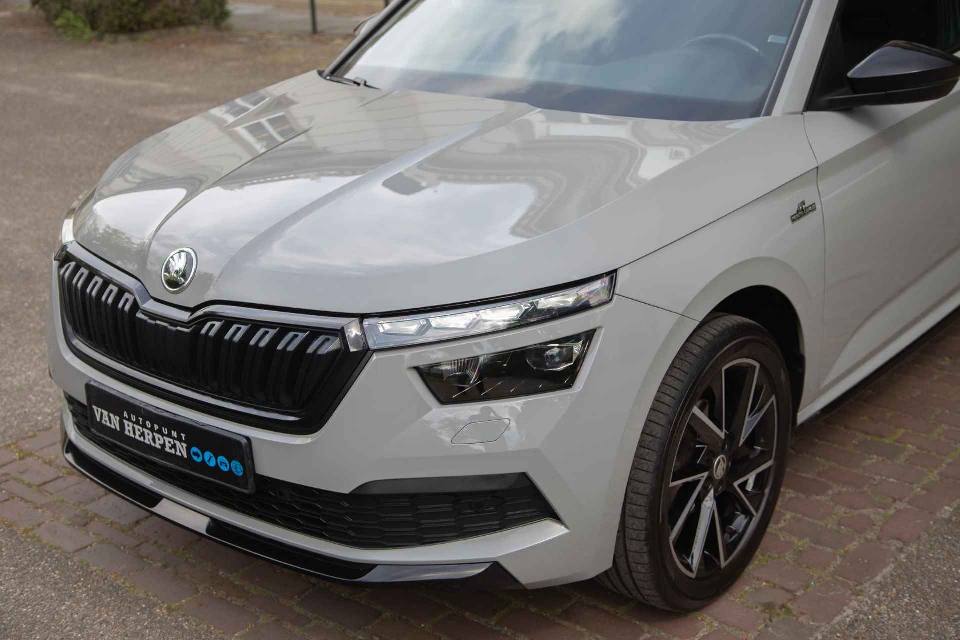 Skoda Kamiq 1.5 TSI ACT SportLine Monte Carlo Pano | ACC | Camera | Carplay | Dodehoeksens - 10/49