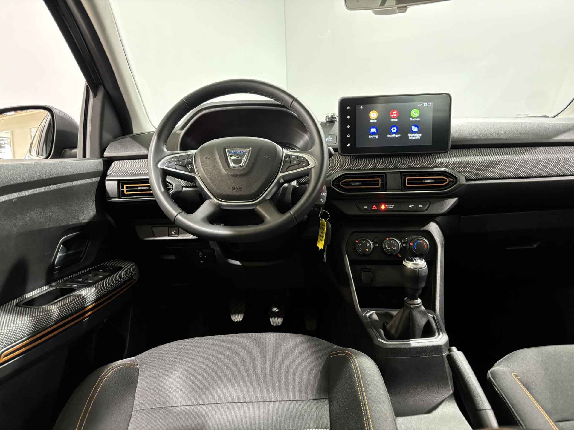 Dacia Sandero Stepway 1.0 - 90PK TCe Stepway Comfort | 1e eigenaar | Trekhaak | Airco | Cruise Control | Full LED | Licht & Regen Sensor | Armsteun | - 11/33
