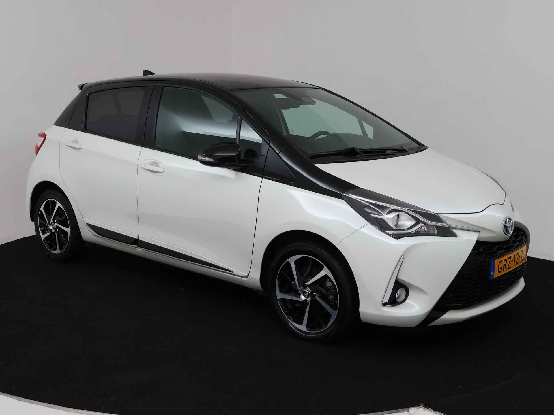 Toyota Yaris 1.5 Hybrid Dynamic Limited | Camera | LM velgen | Climate Control | - 29/41