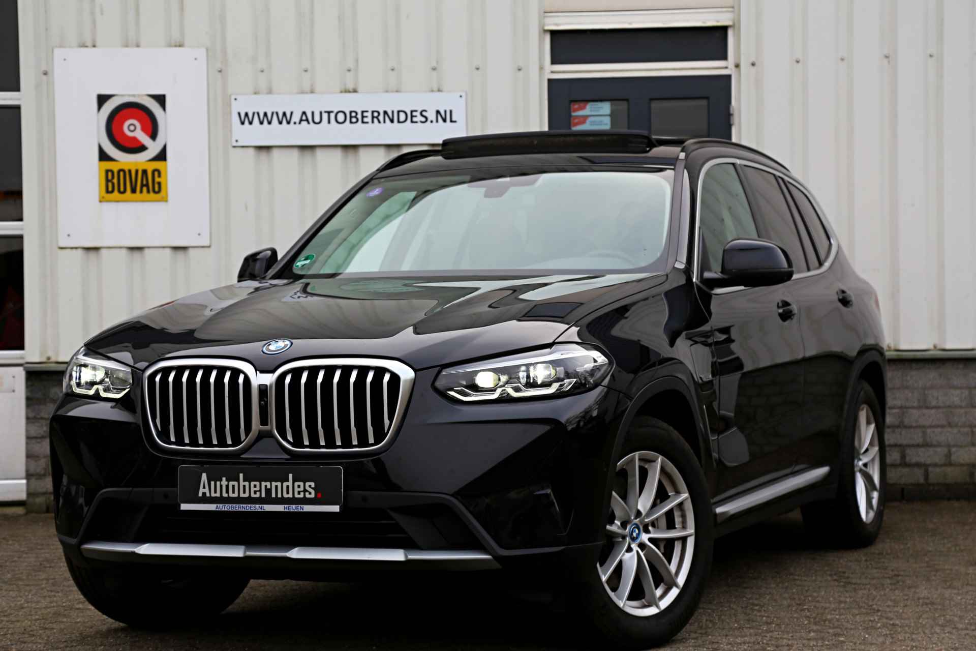 BMW X3 xDrive30e 292PK Facelift Plug in hybride PHEV*Perfect BMW Onderh.*BTW*Elek. Trekhaak/Pano/360Camera/Stoelverw./LED/Dodehoek/Elek