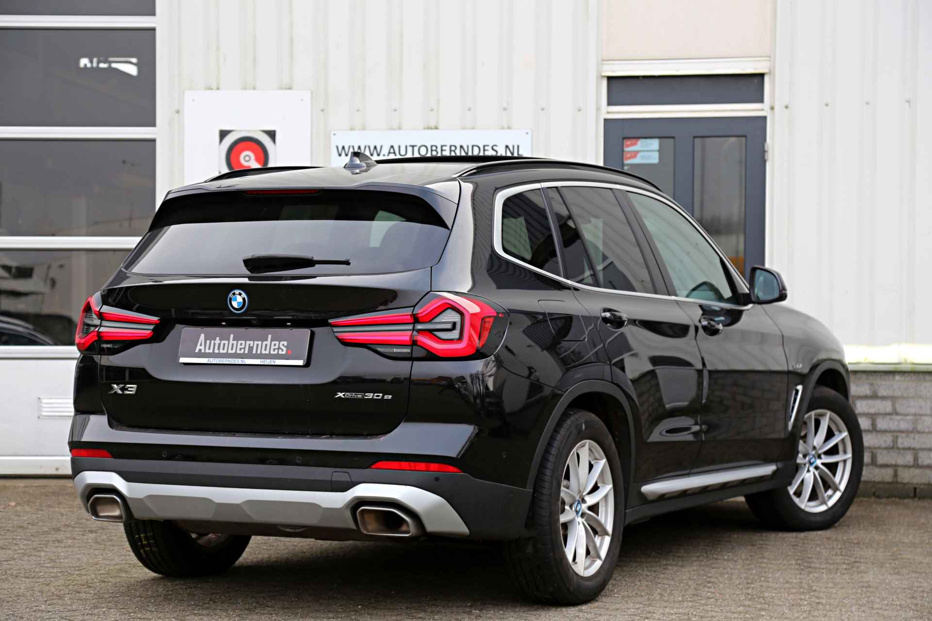 BMW X3 xDrive30e 292PK Facelift Plug in hybride PHEV*Perfect BMW Onderh.*BTW*Elek. Trekhaak/Pano/360Camera/Stoelverw./LED/Dodehoek/Elek - 2/13