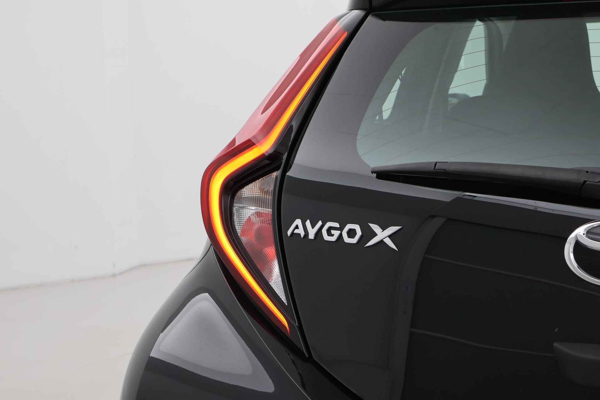 Toyota Aygo X 1.0 VVT-i MT Play | Apple Carplay / Android Auto - 11/32