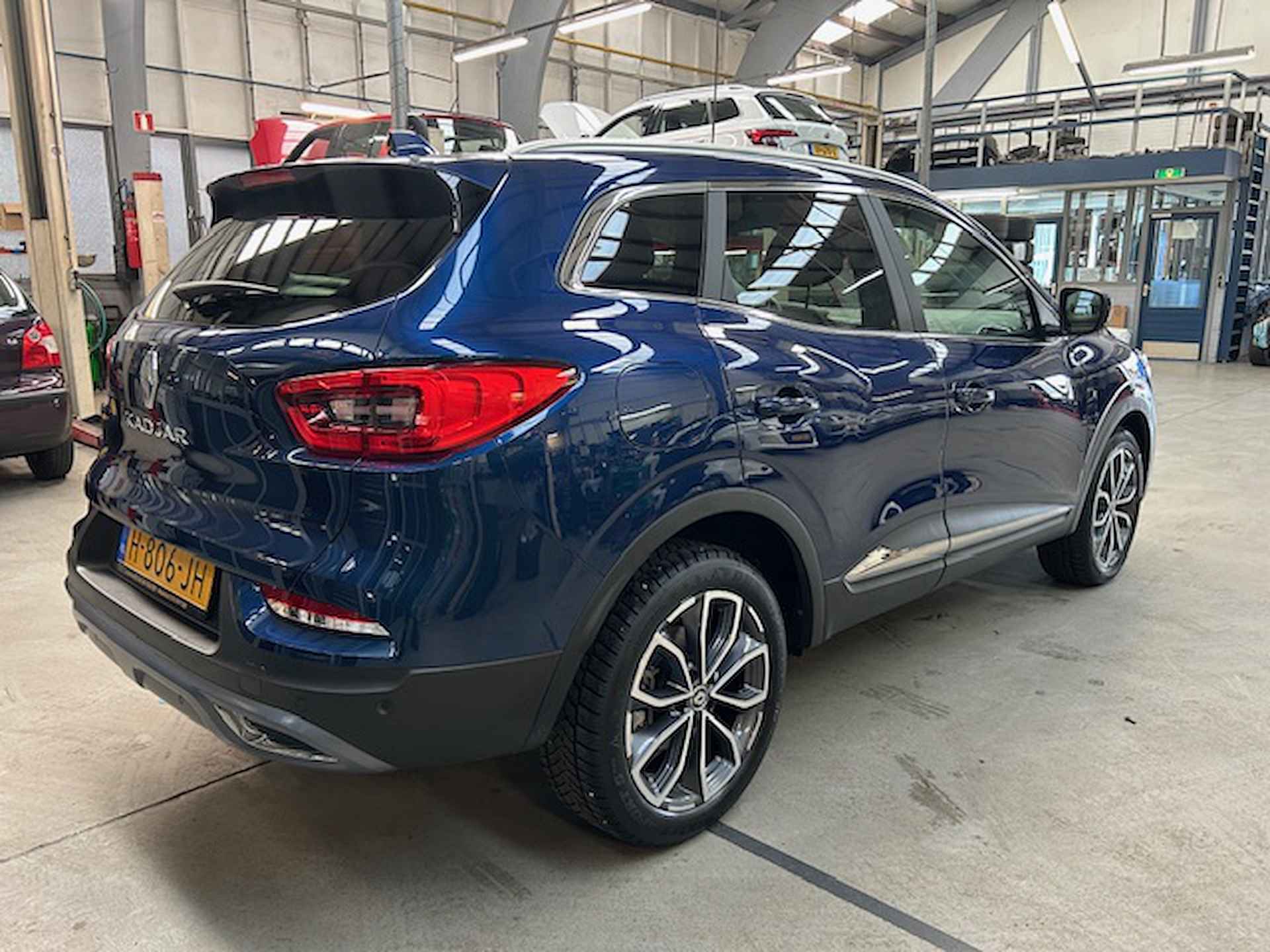 RENAULT Kadjar TCe 160pk EDC Automaat Intens | Navigatie Apple carplay / Android auto | Cruise control | Camera | Stoel + voorruit verw. | NAP  | Rijklaar prijs! - 7/25