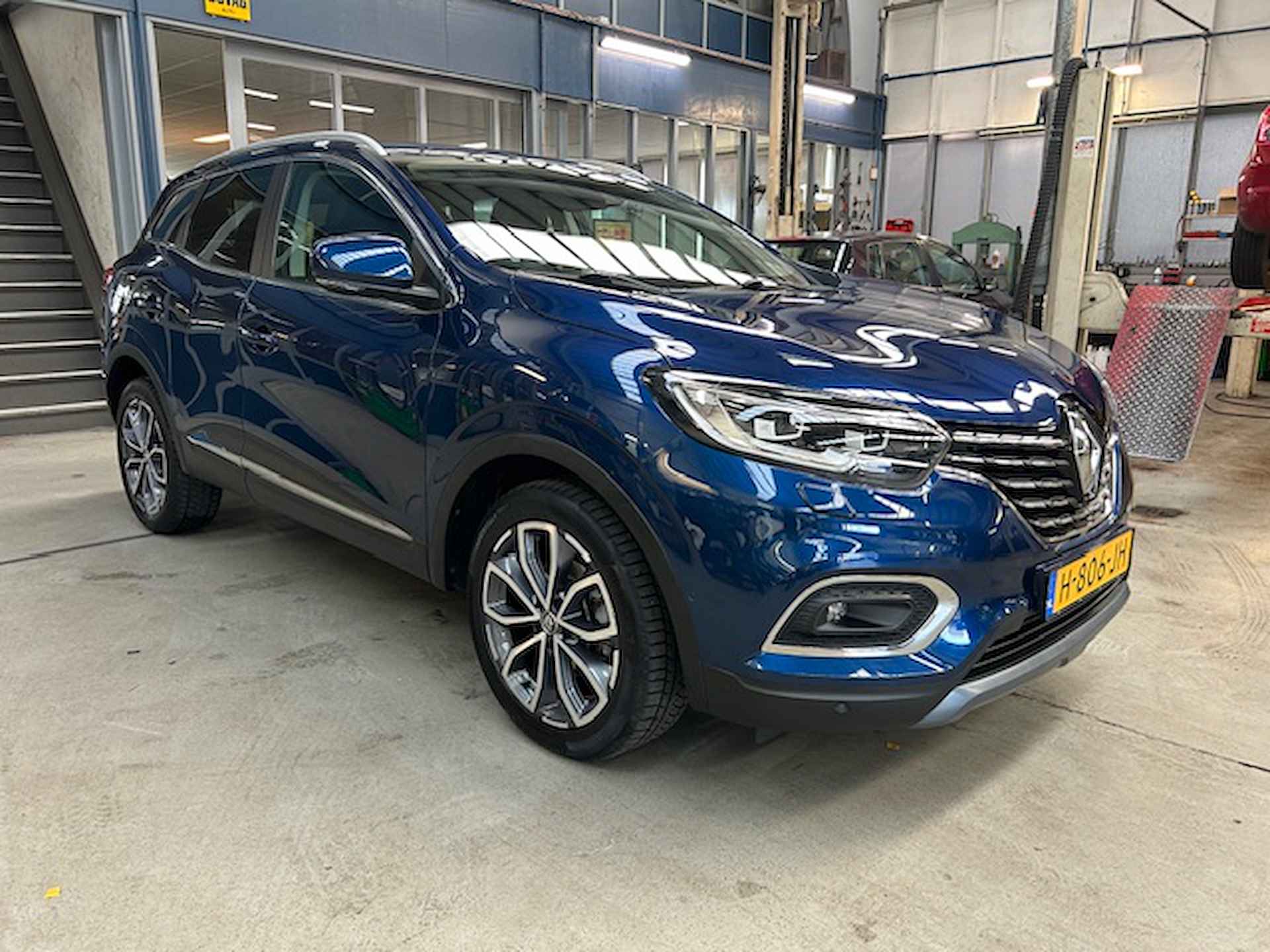 RENAULT Kadjar TCe 160pk EDC Automaat Intens | Navigatie Apple carplay / Android auto | Cruise control | Camera | Stoel + voorruit verw. | NAP  | Rijklaar prijs! - 8/25