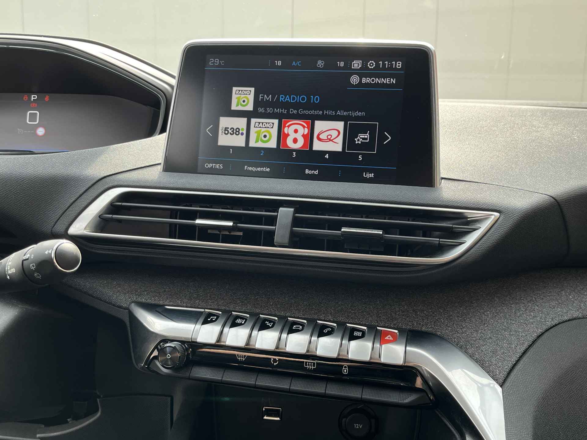 Peugeot 3008 PureTech 130 EAT6 Allure | Apple Carplay\Android Auto | Camera | - 12/34