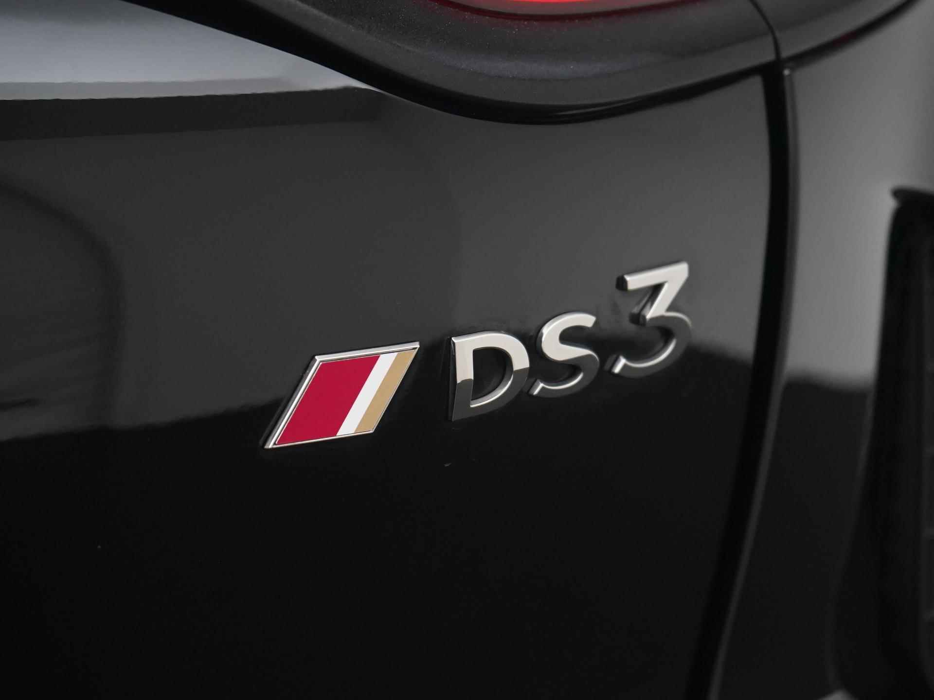 DS 3 Crossback E-Tense Performance Line 50 kWh | 3 Fase | Warmtepomp | Camera | Zondag Open! - 24/37