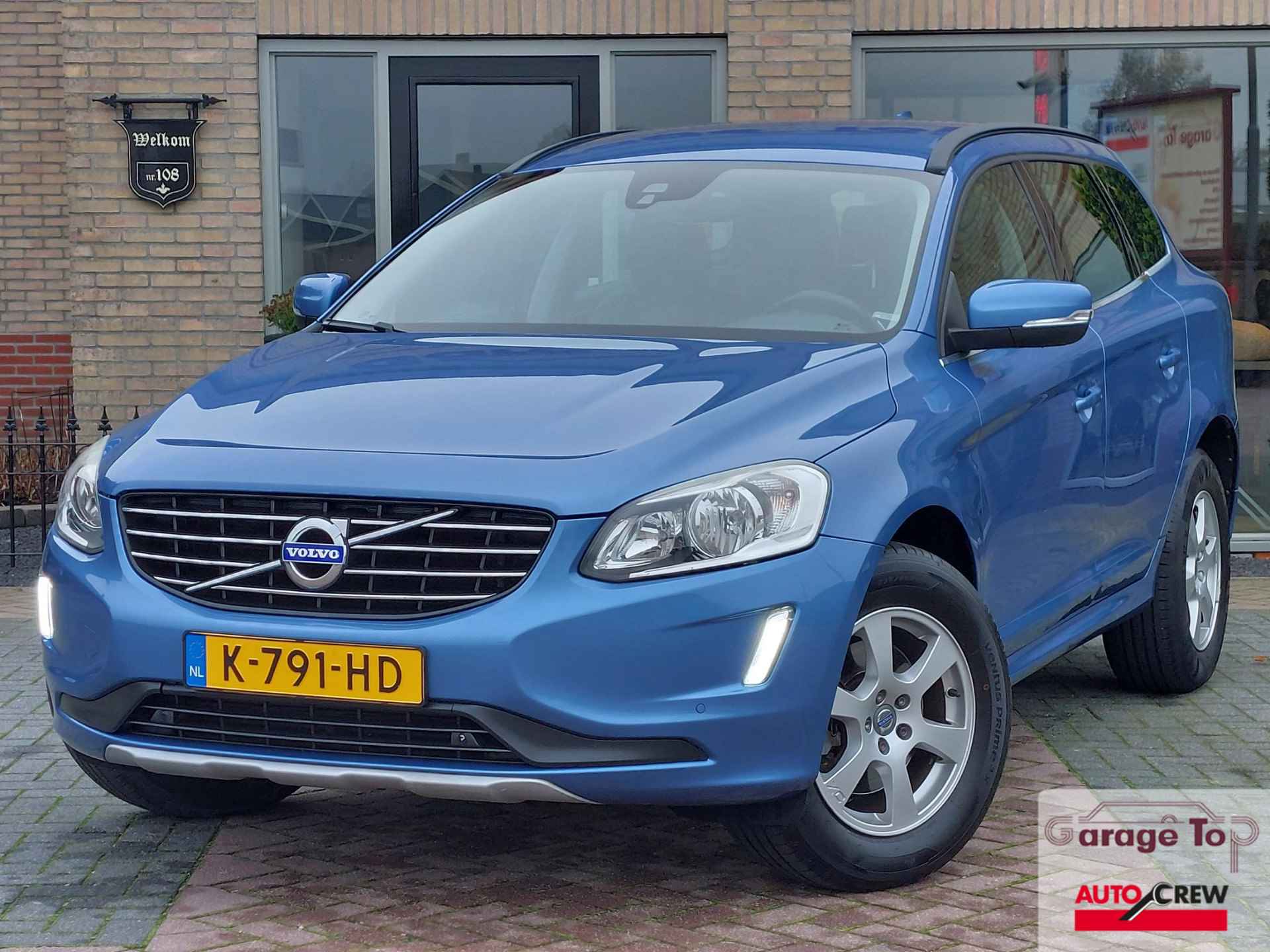 Volvo XC60 2.0 D4 FWD Summum | Leer | Navi | PDC V+A - 1/42